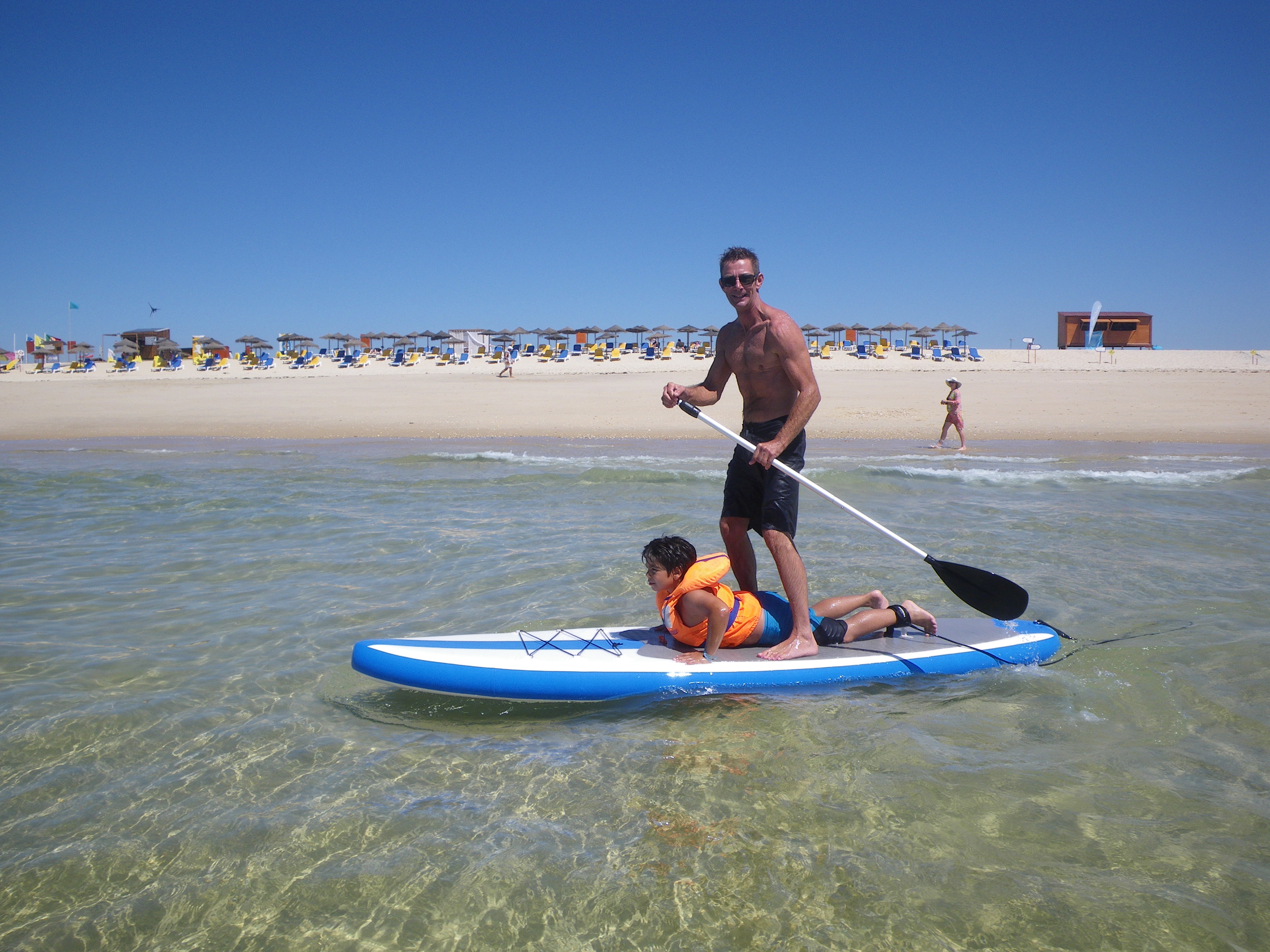 CSI Govenor Guy Smalley and Guilherme enjoing a SUP session at Fuzeta beach