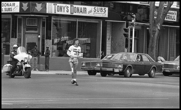 Terry Fox runs past Tony's Donair in 1980.