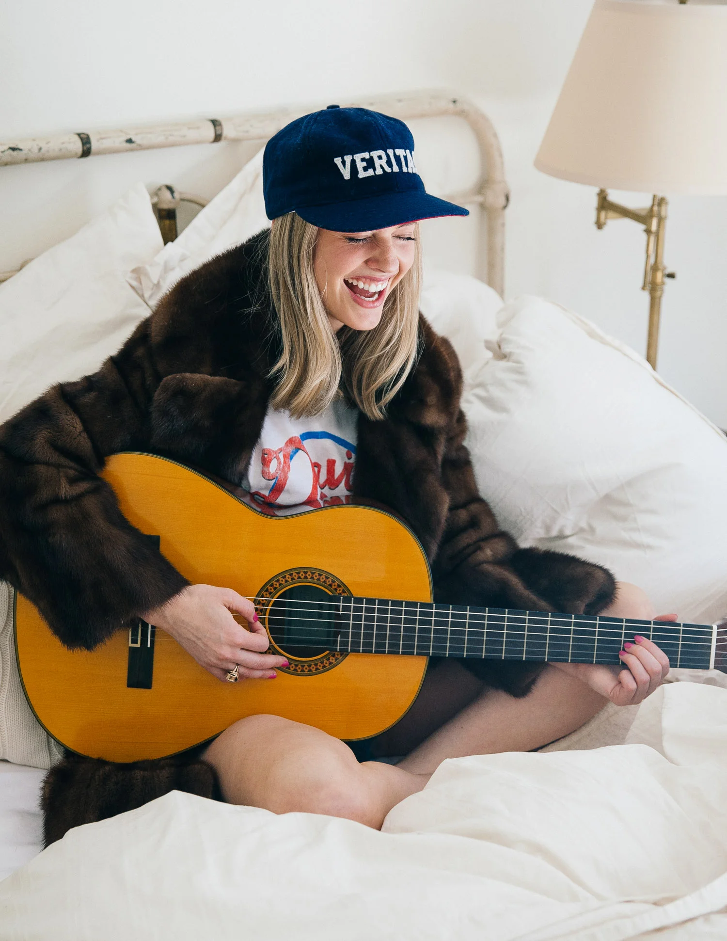 The Sisterhood of the Traveling Mink