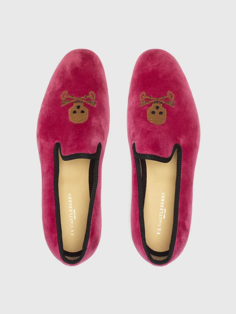 F E Castleberry smoking skull crossbones velvet slippers men size 10 US 9 1/2 UK Skull and Keys Honor Society Prince Albert Slipper — F.E.  main image 3