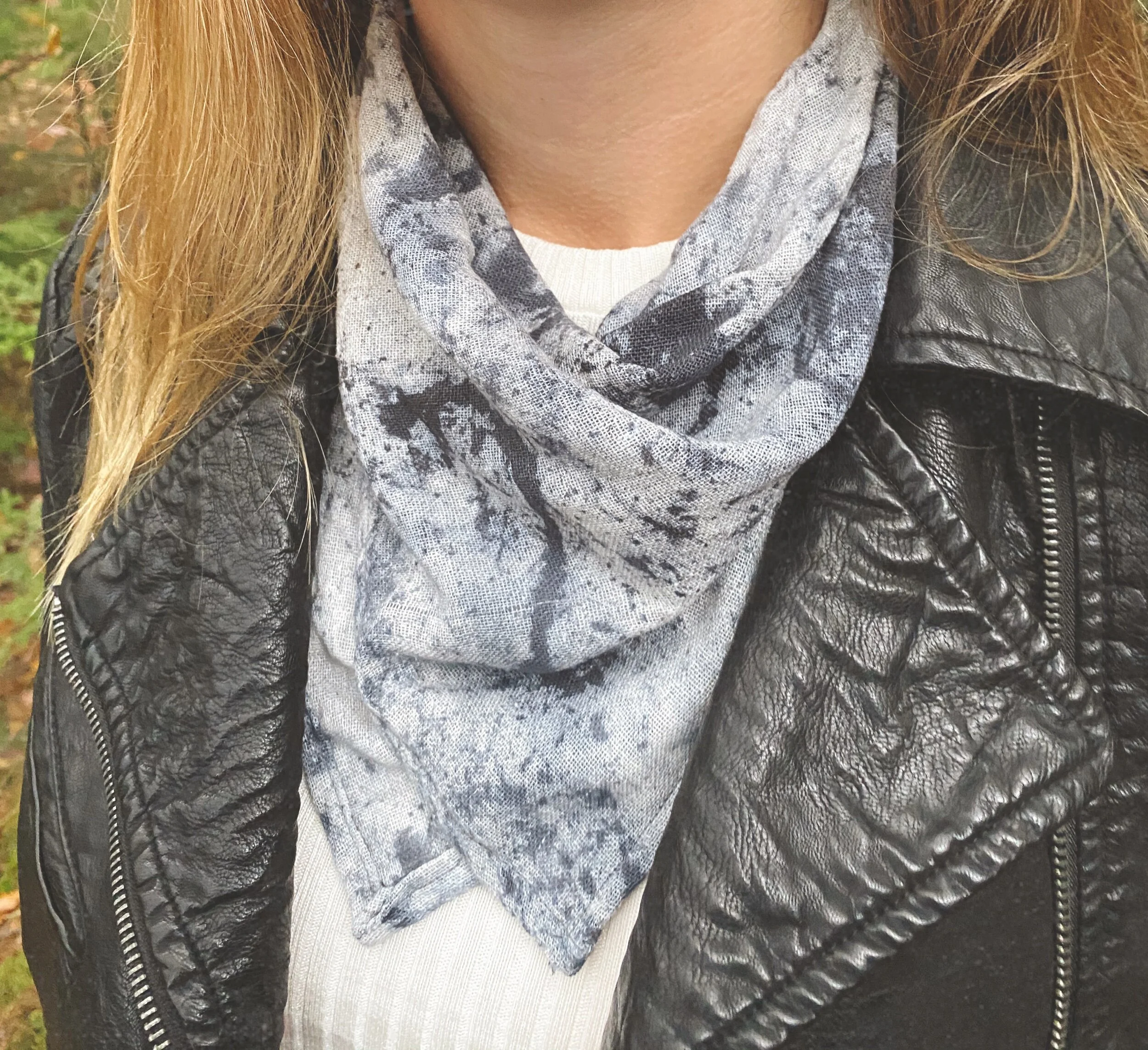 B783B5FF-445D-4F6F-853E-B68852F85B5F