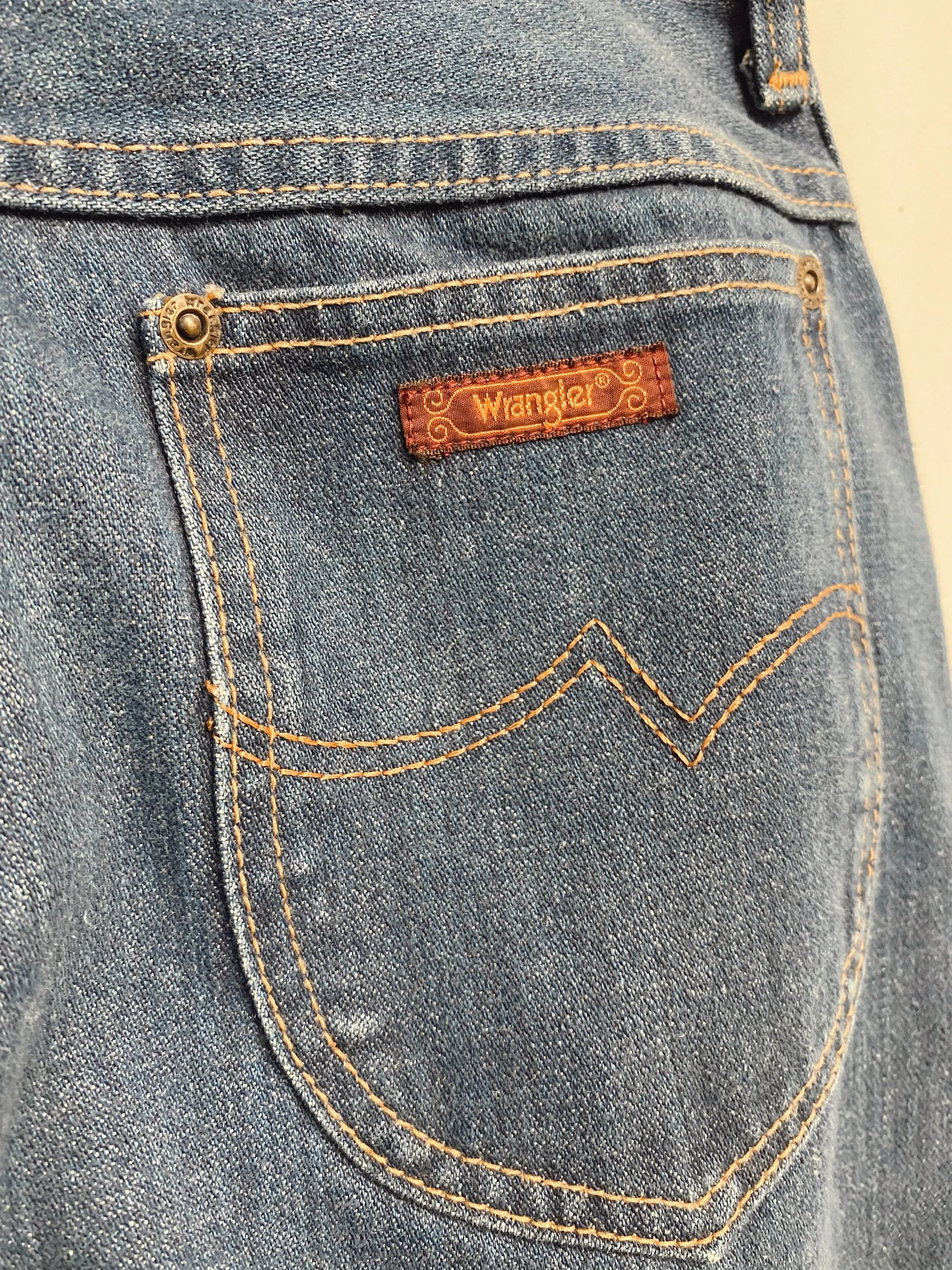 9F54B9F1-C150-48D0-8A54-6095E8F8925A