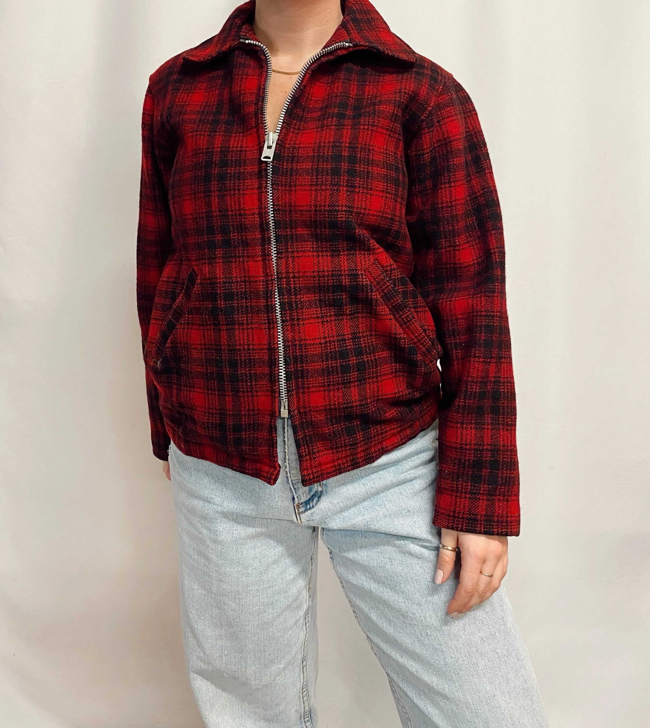 35D69884-B615-4E4E-BD2B-C81EE58666E2