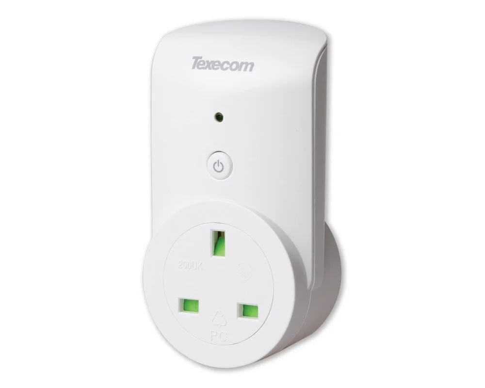 texee smart plug.jpg