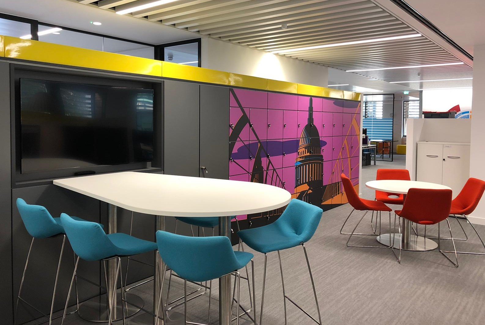 London Hub - Collaboration Area.JPG