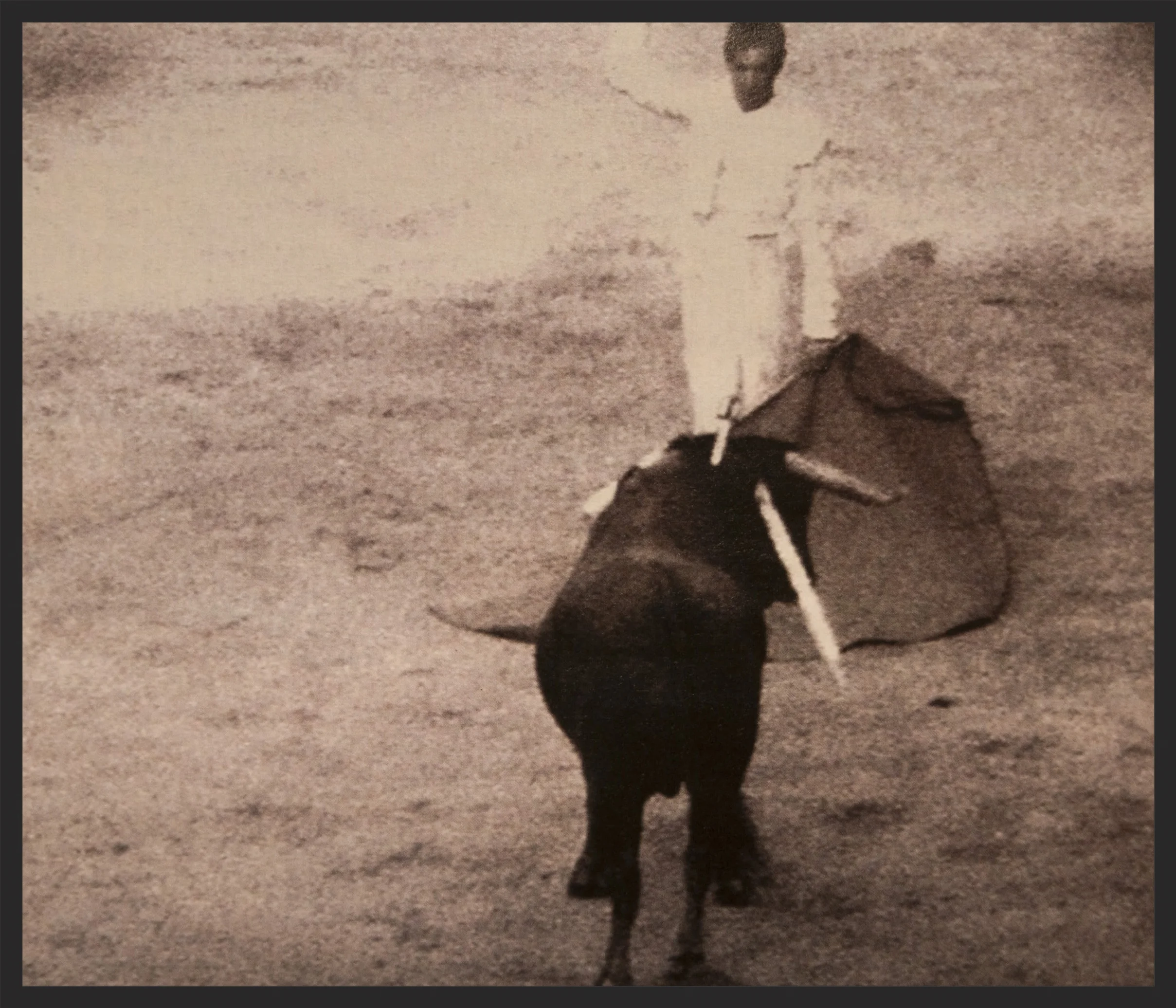 The first of the two promo videos for Splitting The Atom was directed by Baillie Walsh, who had previously directed all of the Blue Lines era videos for Massive Attack back in 1991-1992.