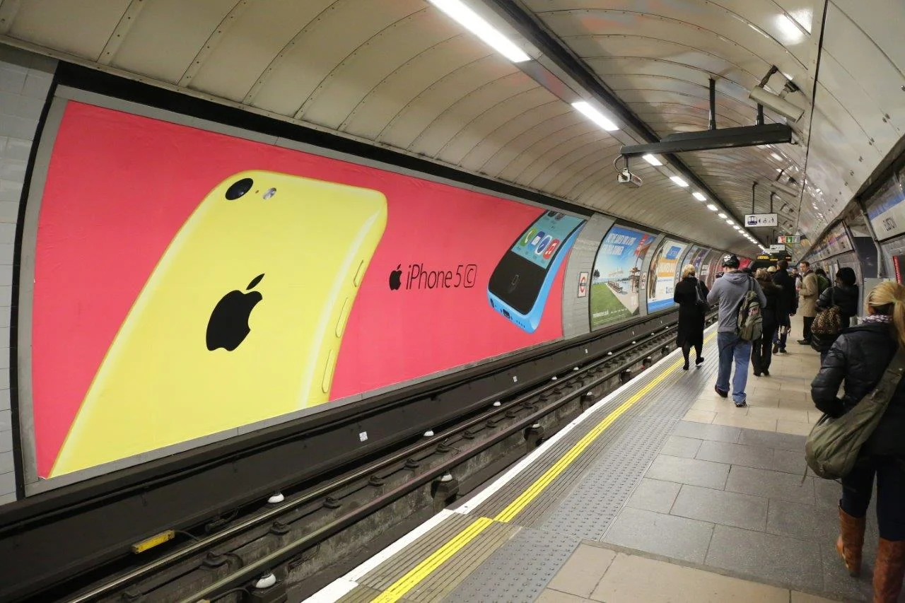 Apple_LU_Technology_2014.jpg