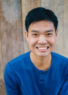 Vinh Nguyen Headshot.jpeg