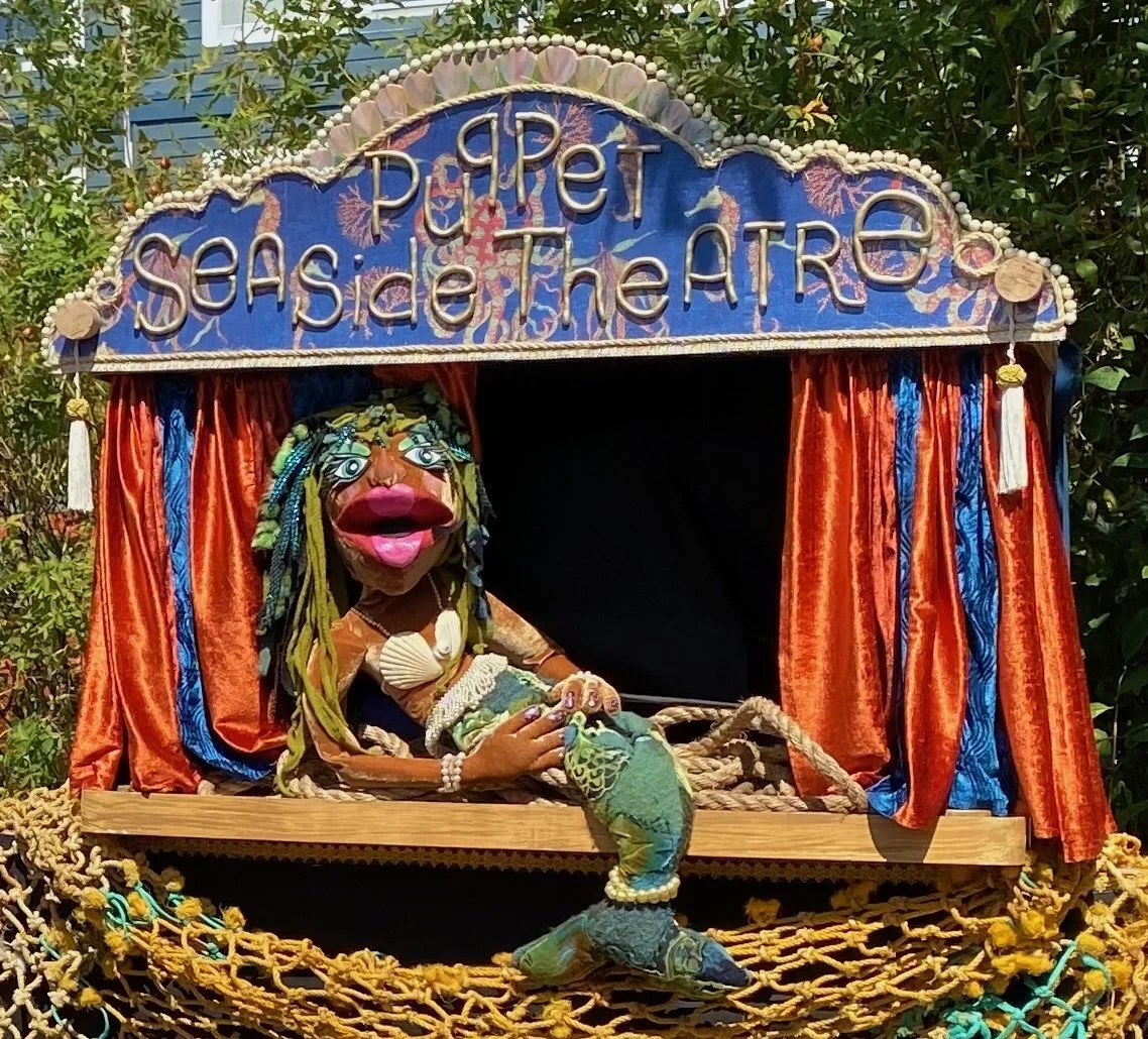 Lulu the Mermaid with Matt Stapleton - 11:00 am