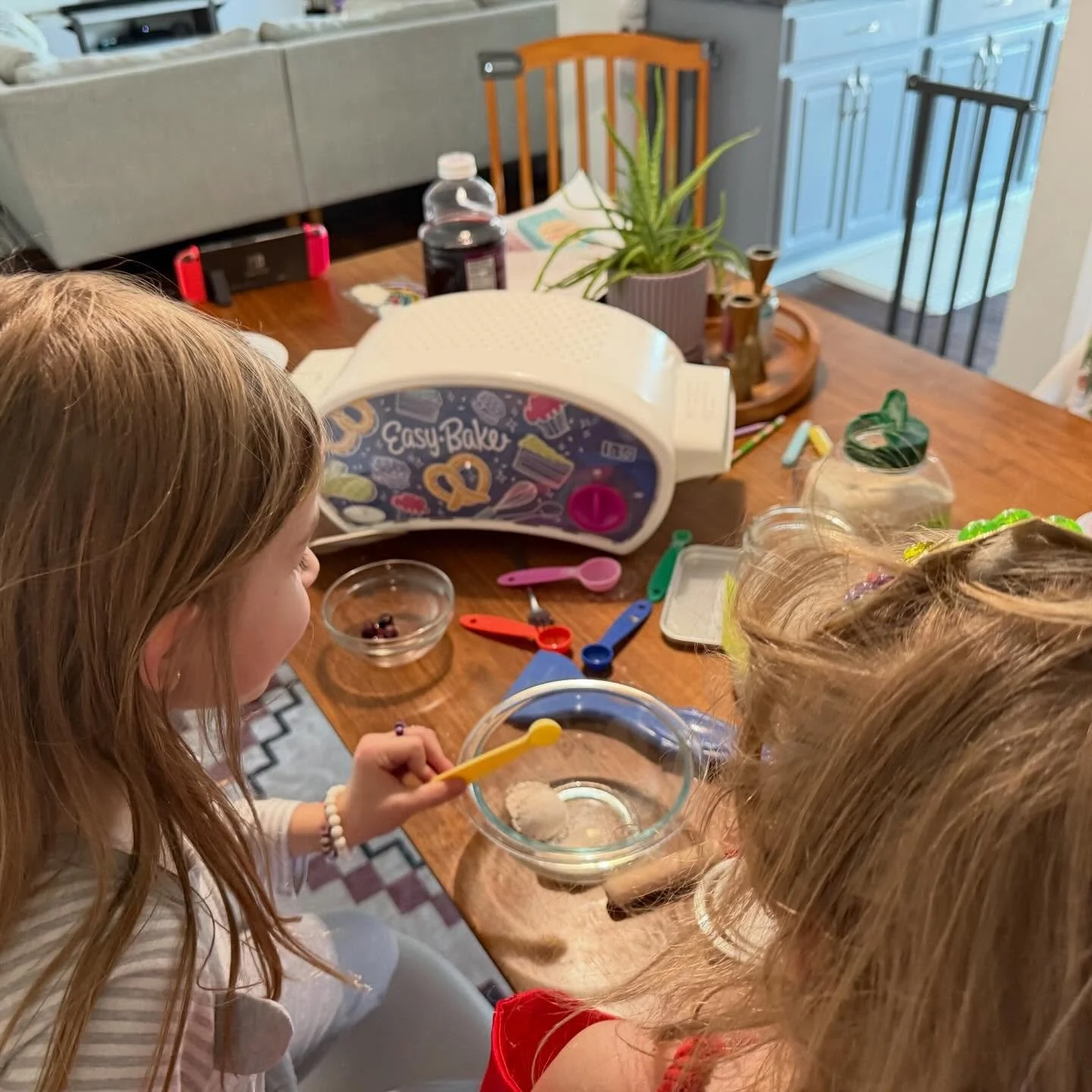 Follow Up to my previous easy bake oven post&hellip;clean ingredients worked people!!! Wyatt made blueberry cookie bites and although they aren&rsquo;t the prettiest, they were delicious and baked to perfection! And it was free. The girls had a blast