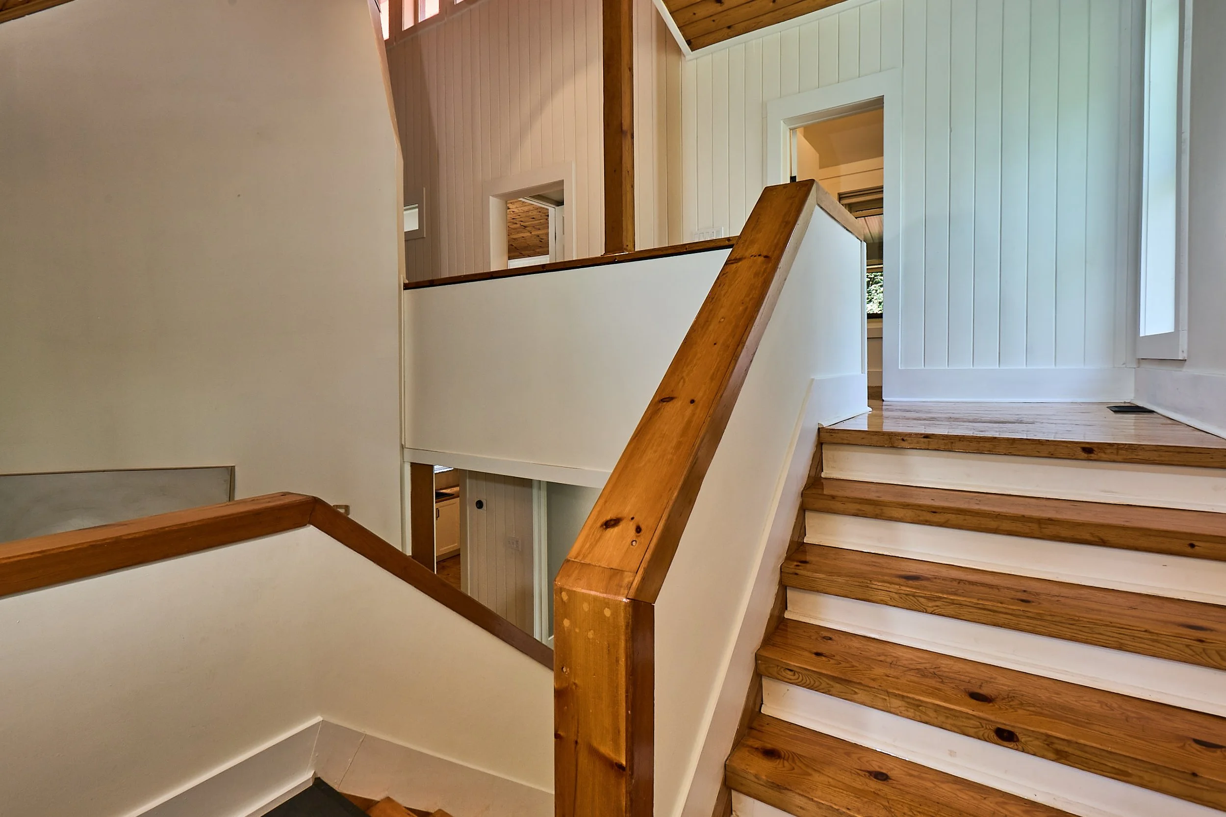 869 N Mary Lk Rd-031-08-25.jpg