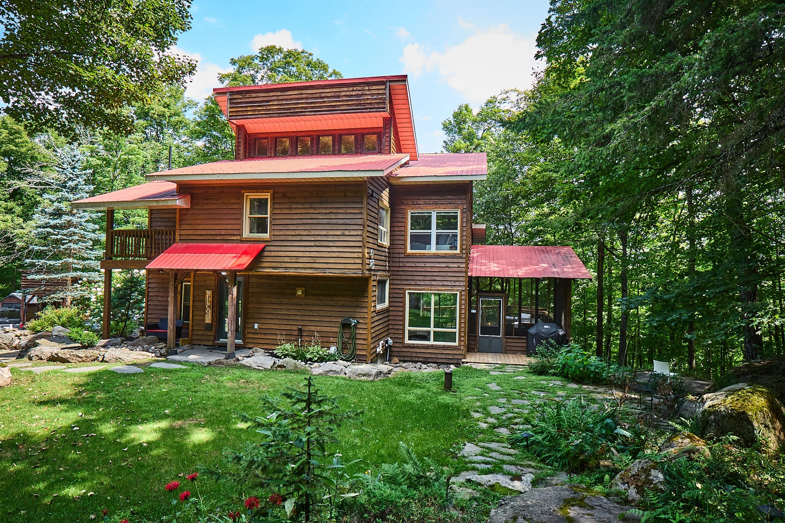 869 N Mary Lk Rd-064-08-25.jpg