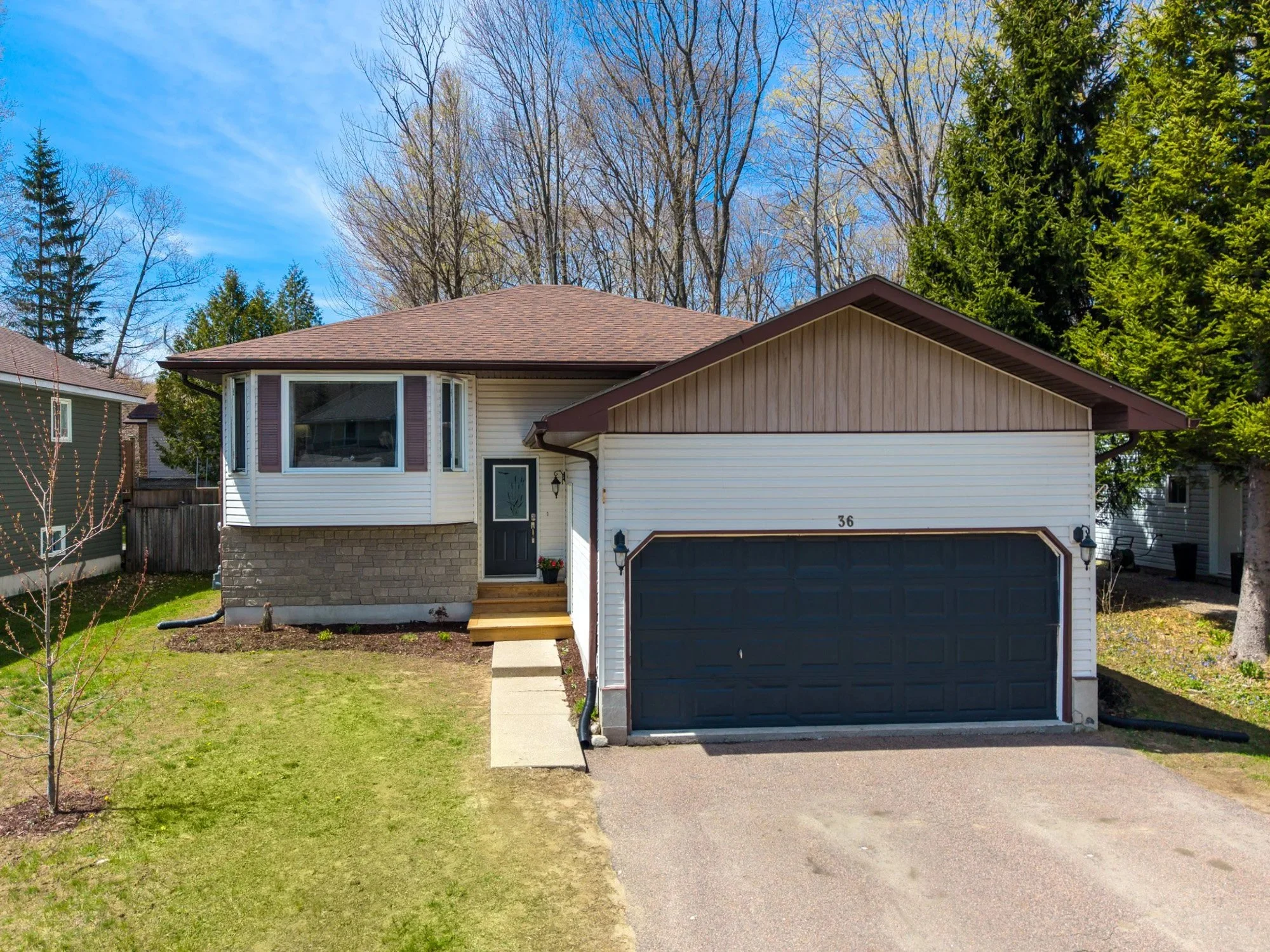 OPEN HOUSE, 36 Southdale Drive, Huntsville