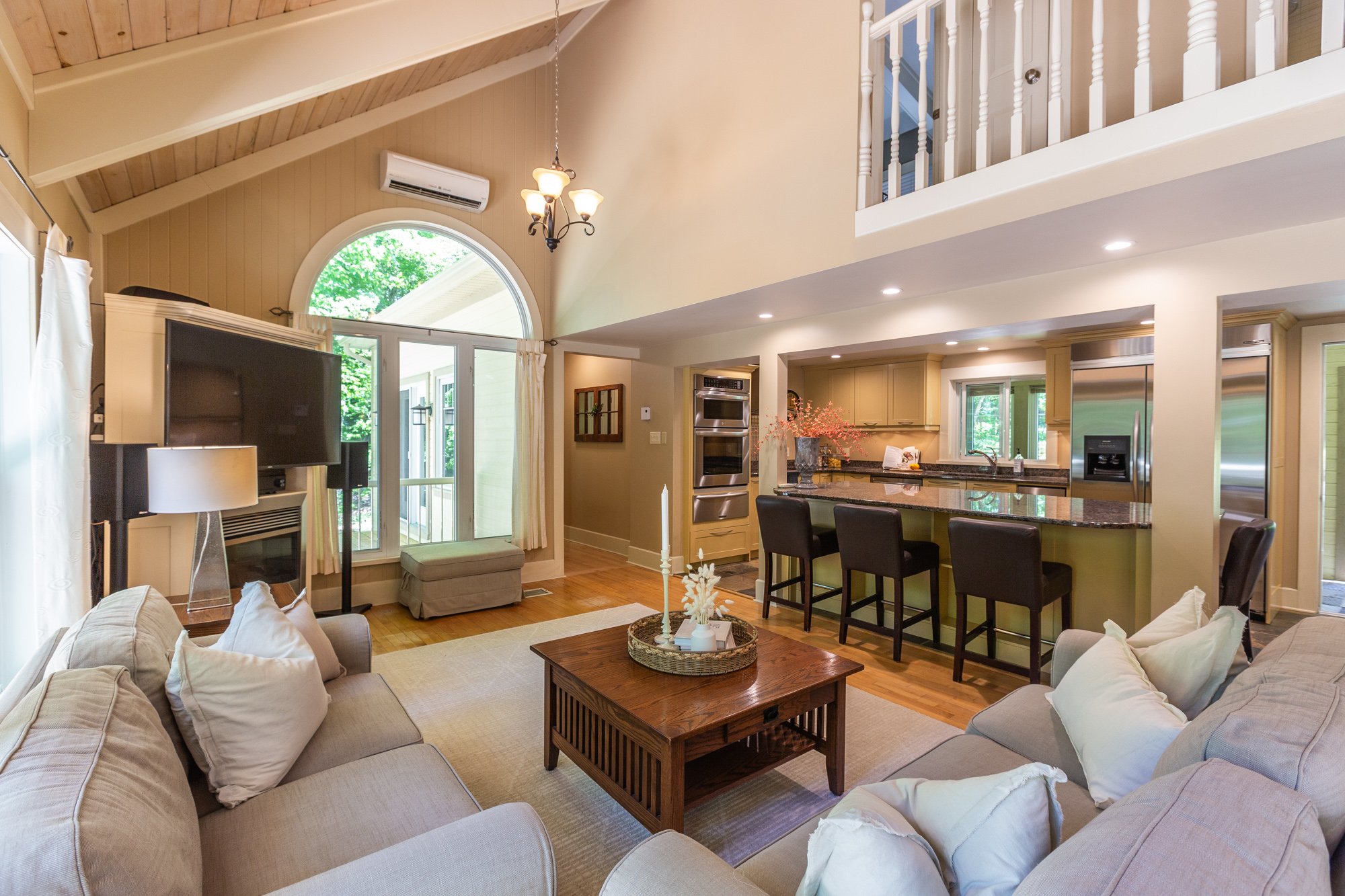 312 Swallowdale-6834.jpg