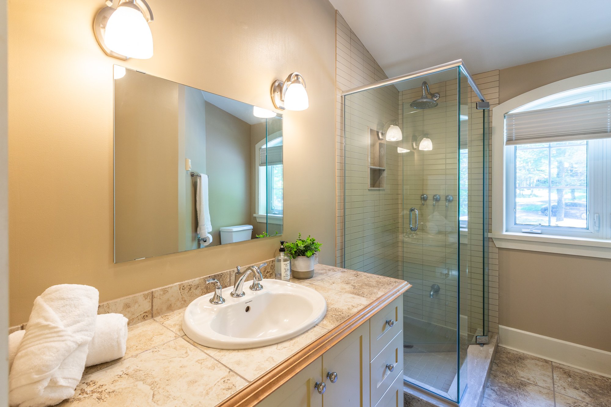 312 Swallowdale-6857.jpg