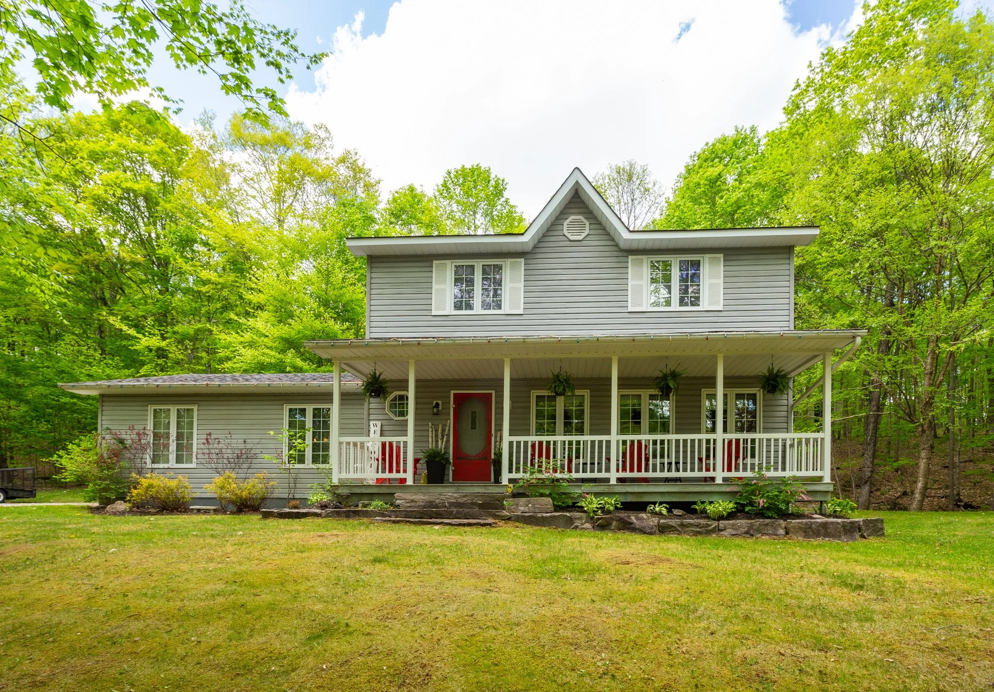 OPEN HOUSE: 1067 Hillside Crescent