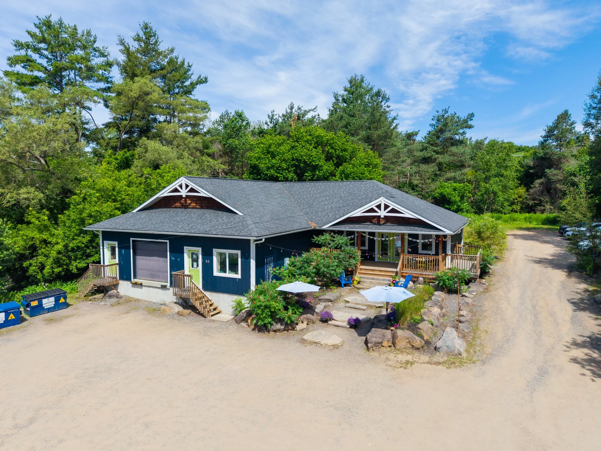90 West Road, Huntsville $1,395,000