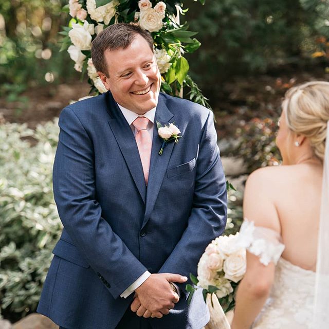 Ashley and John decided not to do a first look before the ceremony so this was him seeing his gorgeous bride for the first time... So friggin cute! 😍😍😍