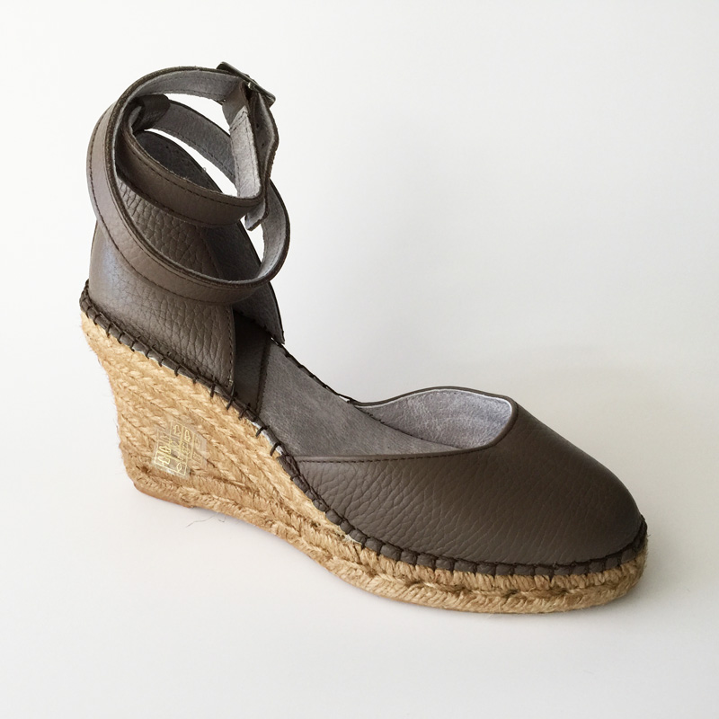 CRUZ'N SHOES Wedge Espadrille/Dark Taupe Leather — Cruz'n Shoes by  Menorquinas USA