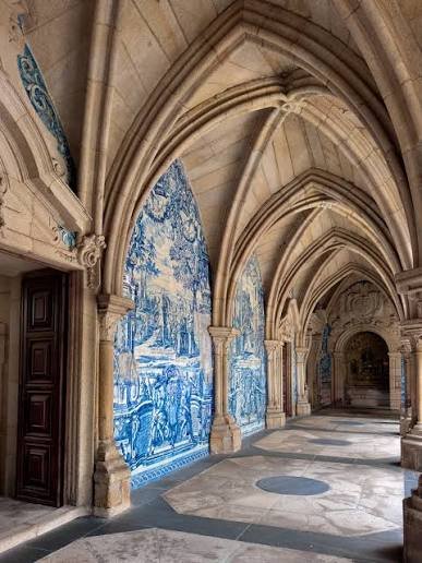 Porto azulejo tiles 2.jpg