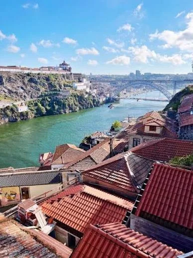 Porto Portugal travel.jpg