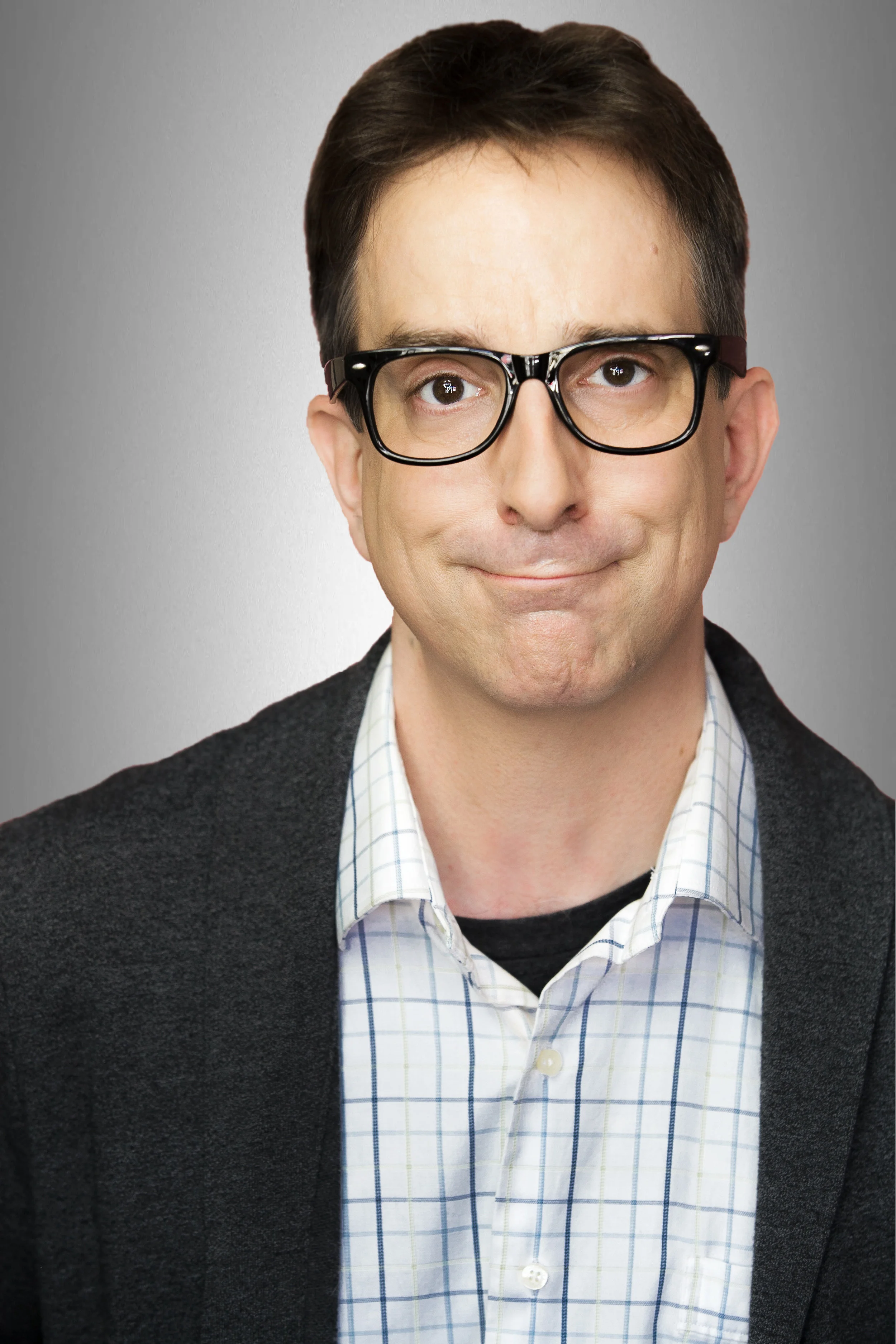 Glasses_Gray_Bkgrnd.jpg