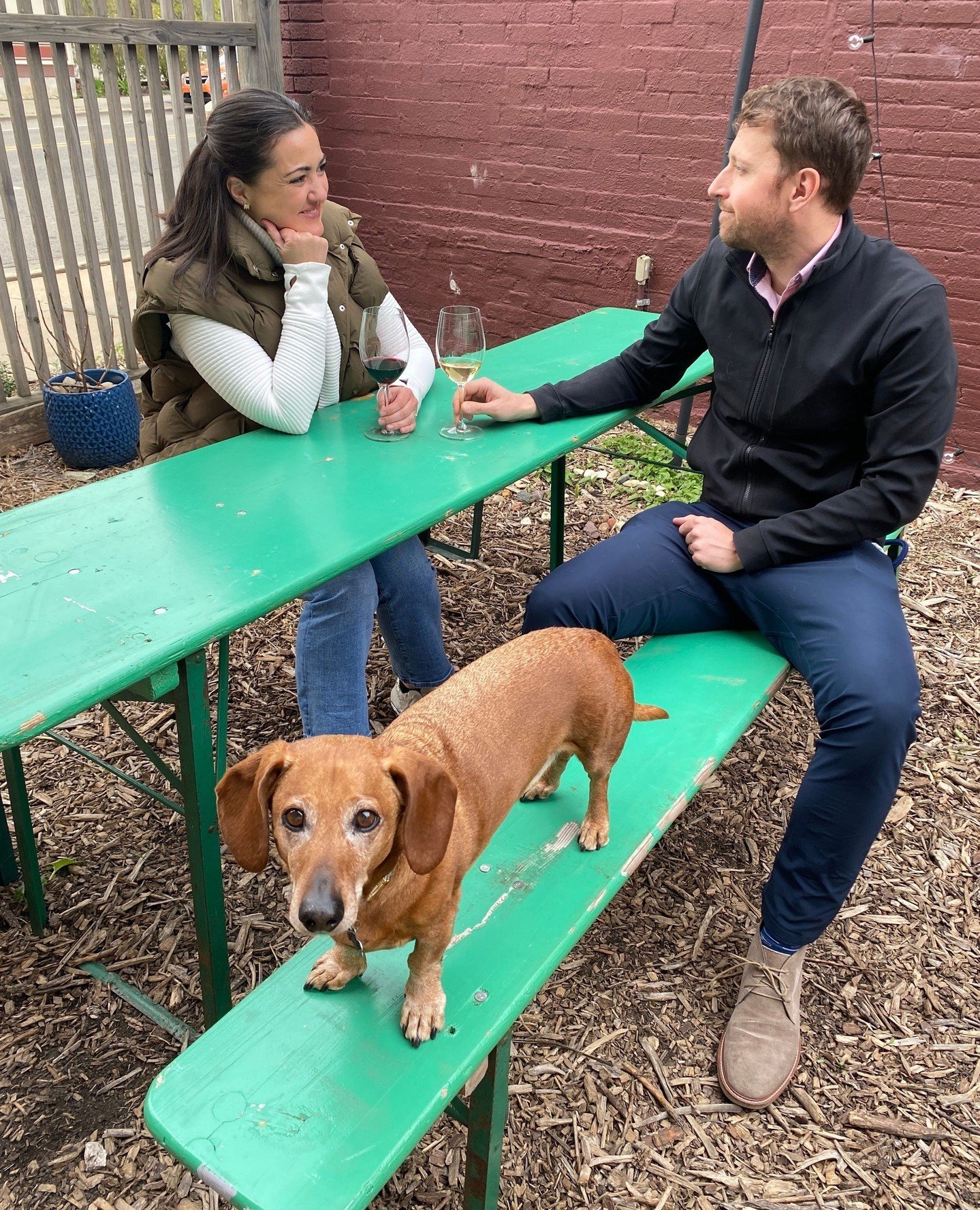 Date night is even better when the dog gets to come along! Come take a walk around the neighborhood, and stop by Table Wine for a glass or two🍷