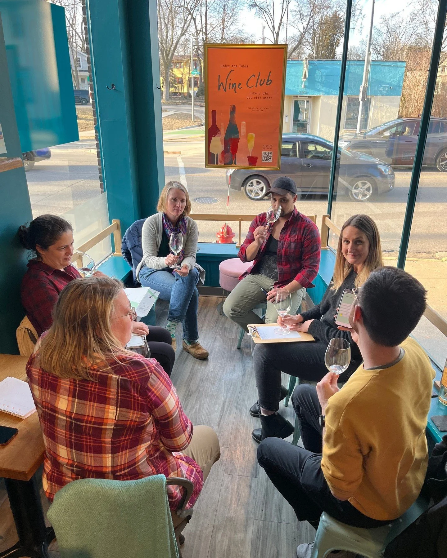 Starting the new year with a whole lot of gratitude for this team. 💛 Thank you for the care, the hustle, the holiday magic, and the heart you bring to Table Wine every single day. We&rsquo;re lucky to have you, always. 🫶🏼