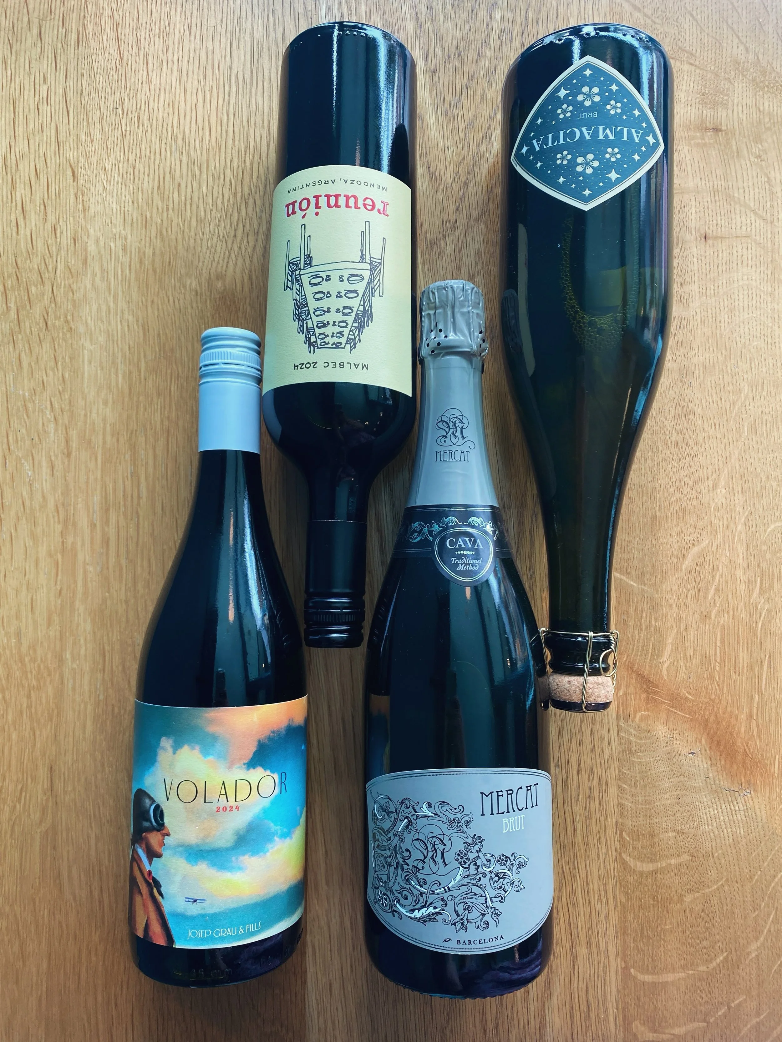 Who are you routing for tomorrow ⚽️? Spain 🇪🇸? Argentina 🇦🇷? Either way we&rsquo;ve got a wine for watching the World Cup Final here for you at Table Wine!
