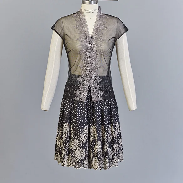 40_Scott Koko_polka dots gathered with cap sleeve black grey.jpg