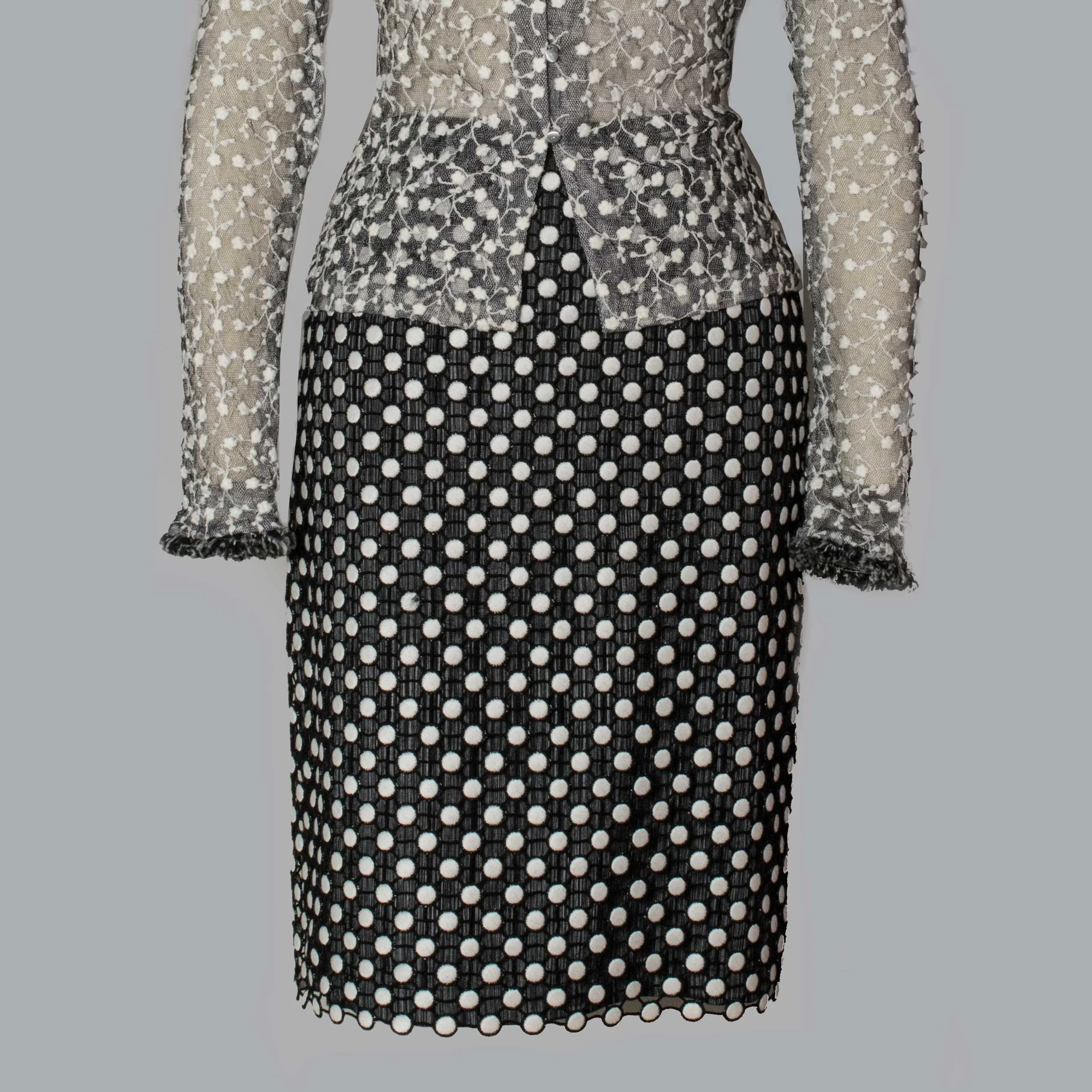 black_white_dot_macrame_skirt_crop_web.jpg