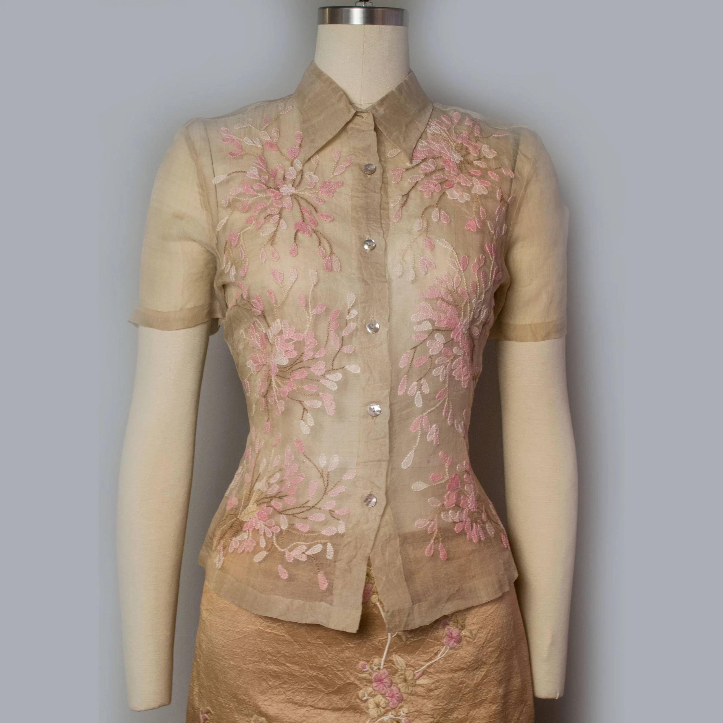 Fireflye_blouse_pink_beige.jpg