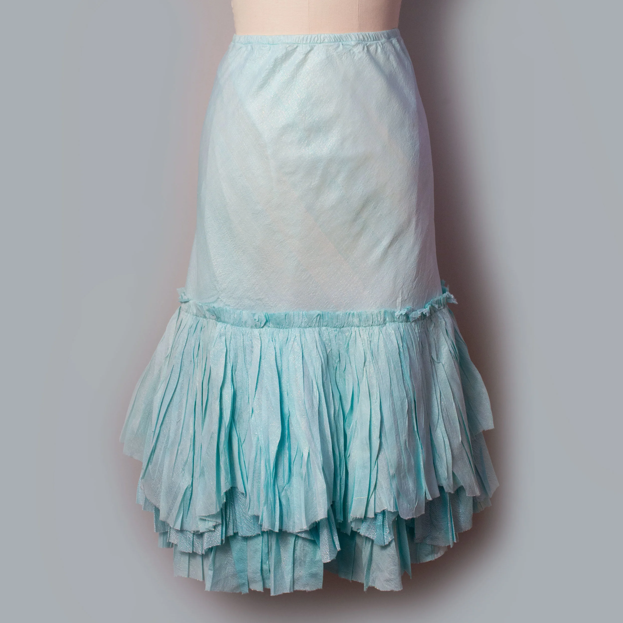 Petal_skirt_light_turquoise.jpg