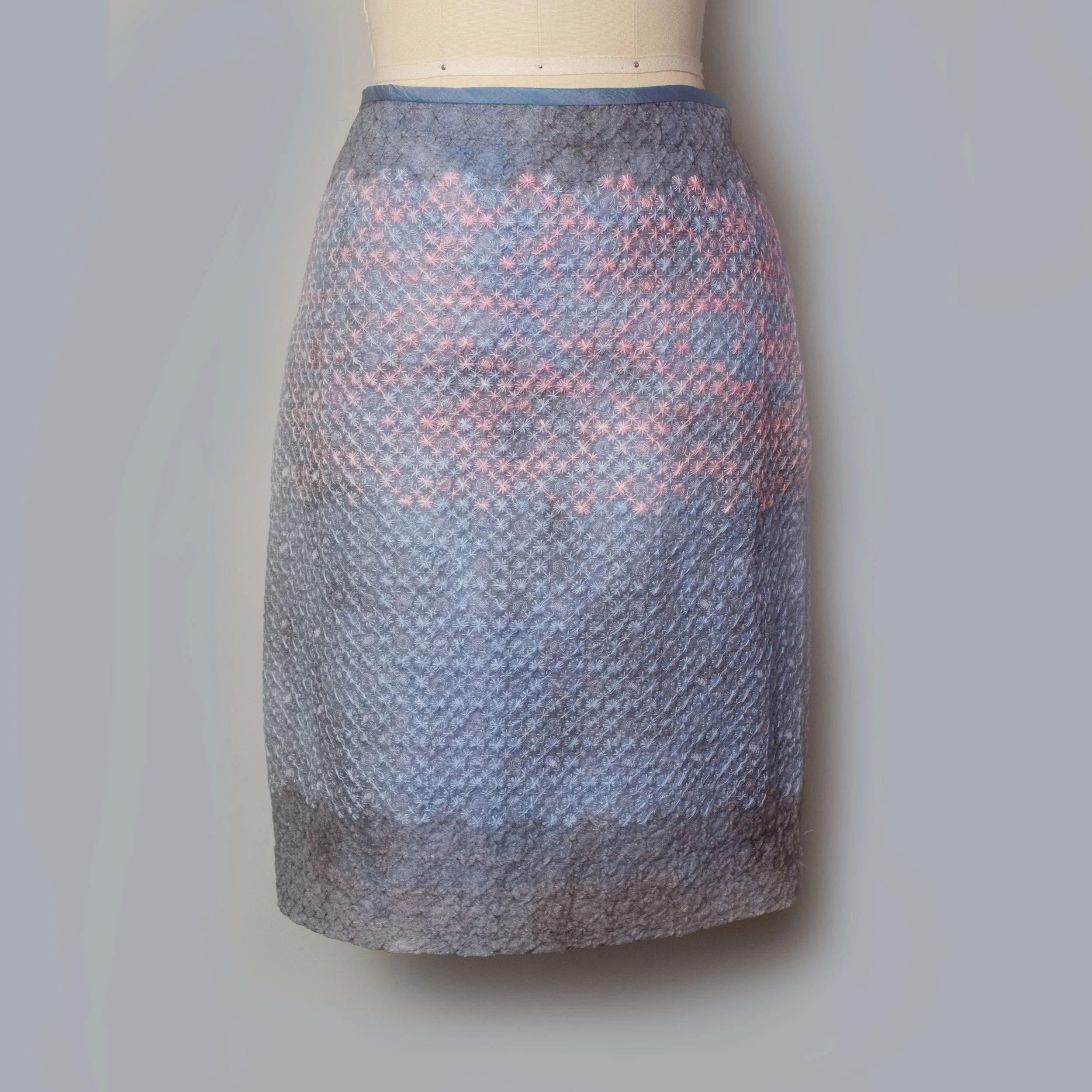 lightblue_kneelength_skirt.jpg