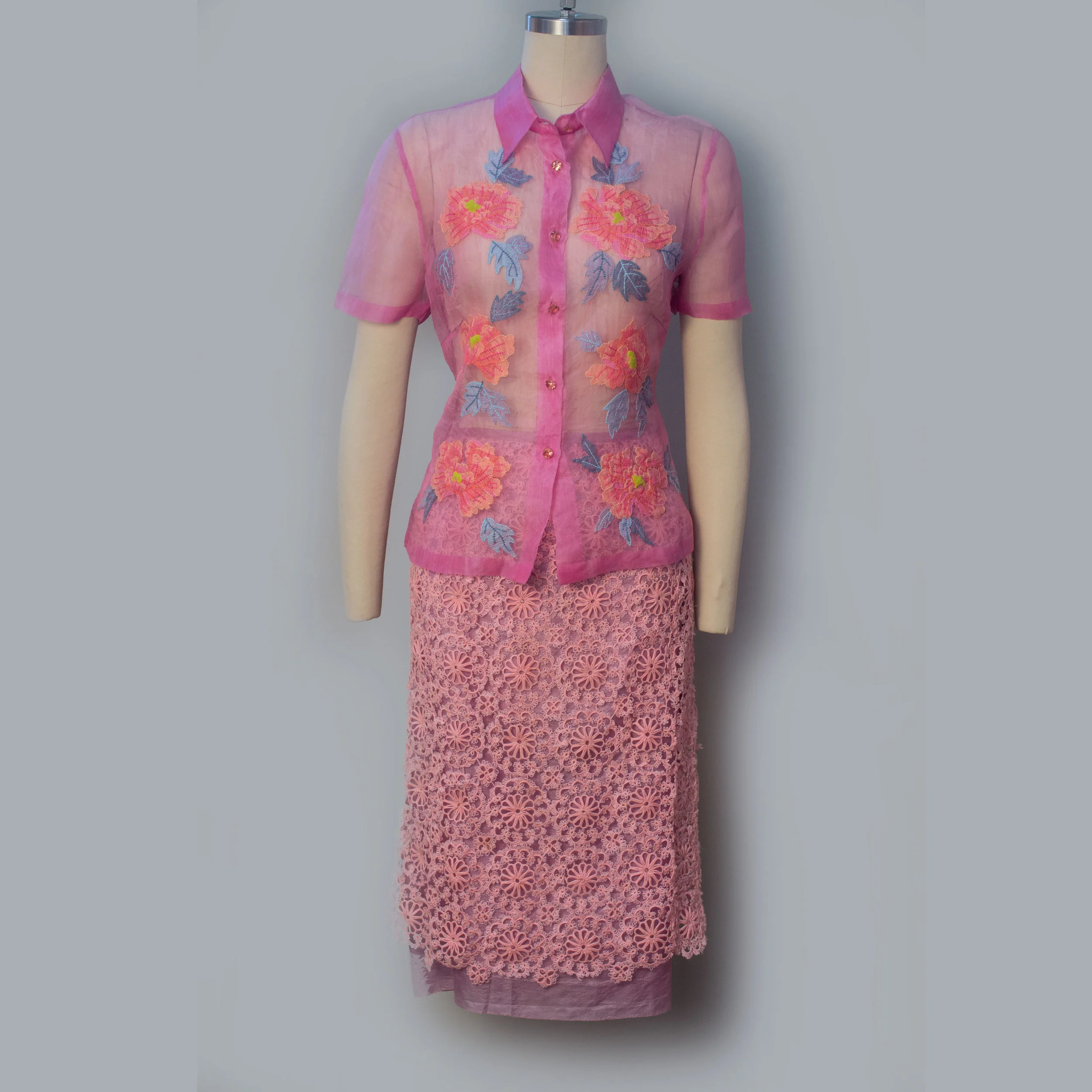Pink_macrame.jpg