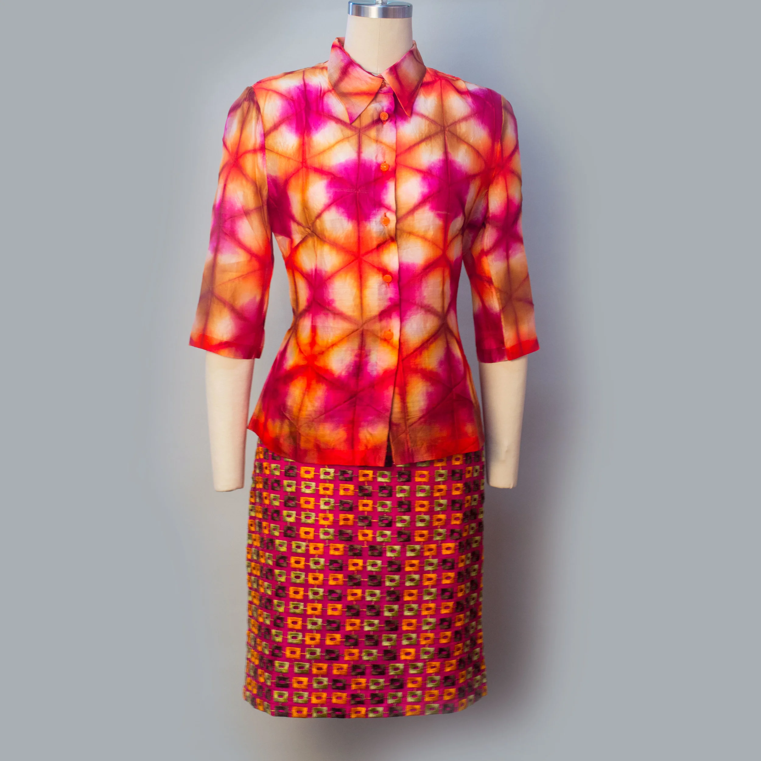 Red_multiSquare_embroidery.jpg