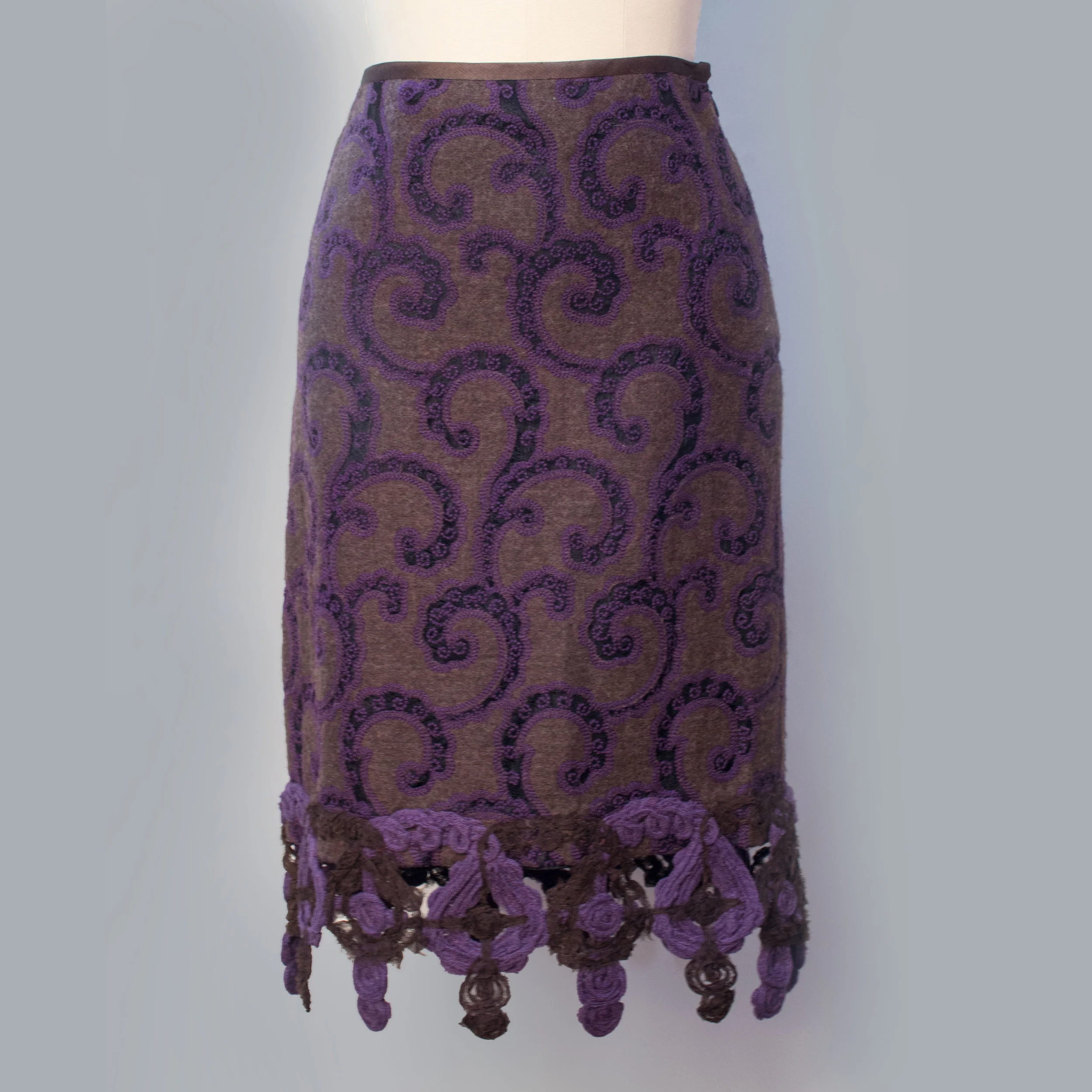 Purple_tassel_skirt_detail.jpg