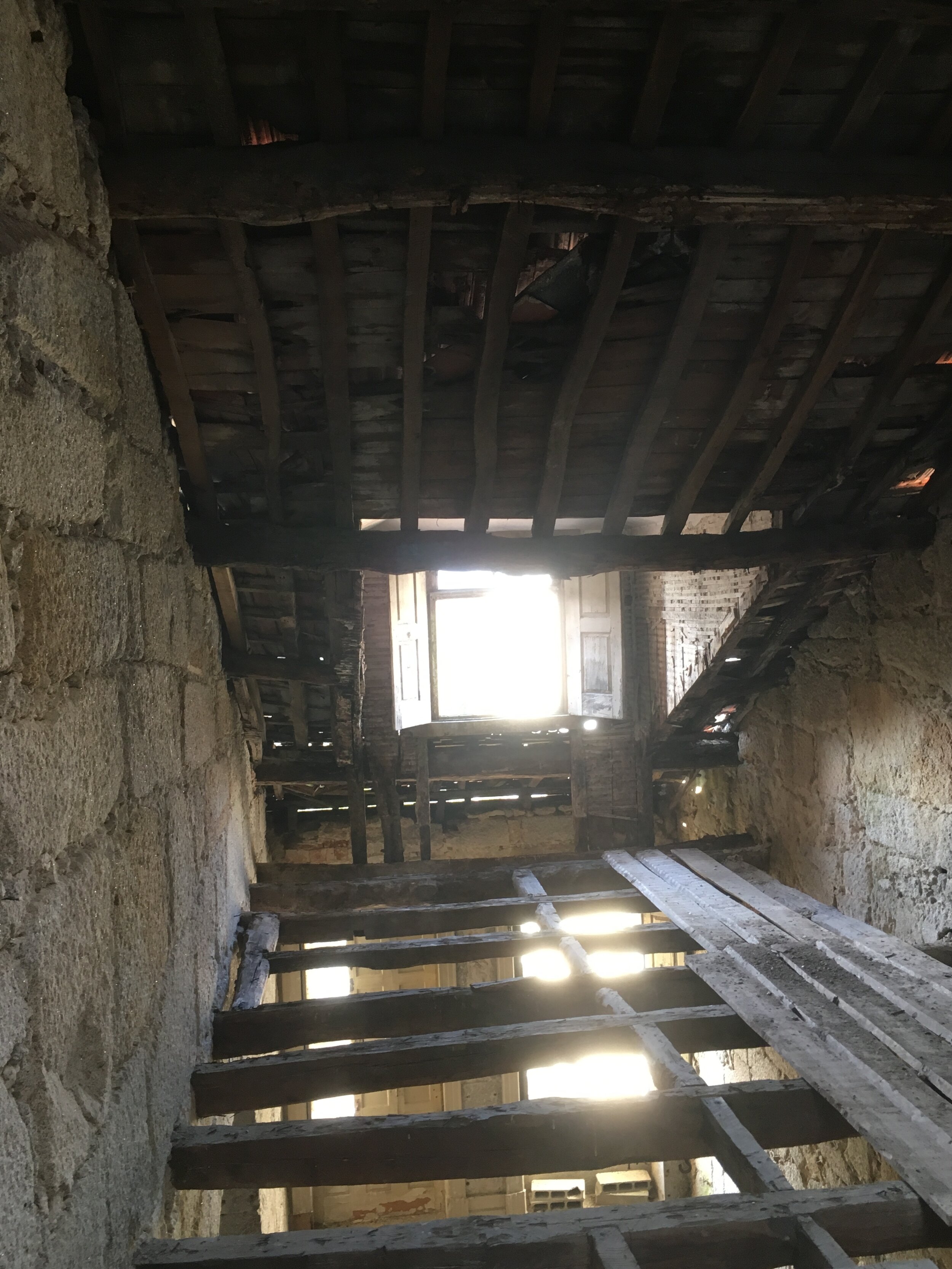 Pre existing floor joists in Apartment G