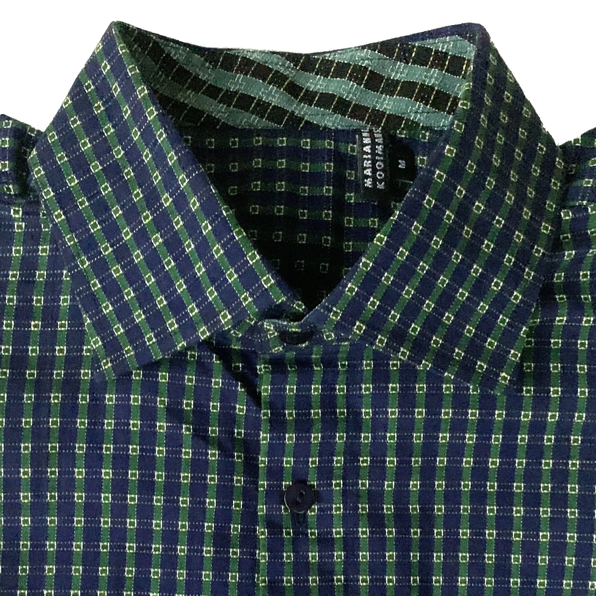 IMG_5592_shortsleeve_medium_greendots_.jpg