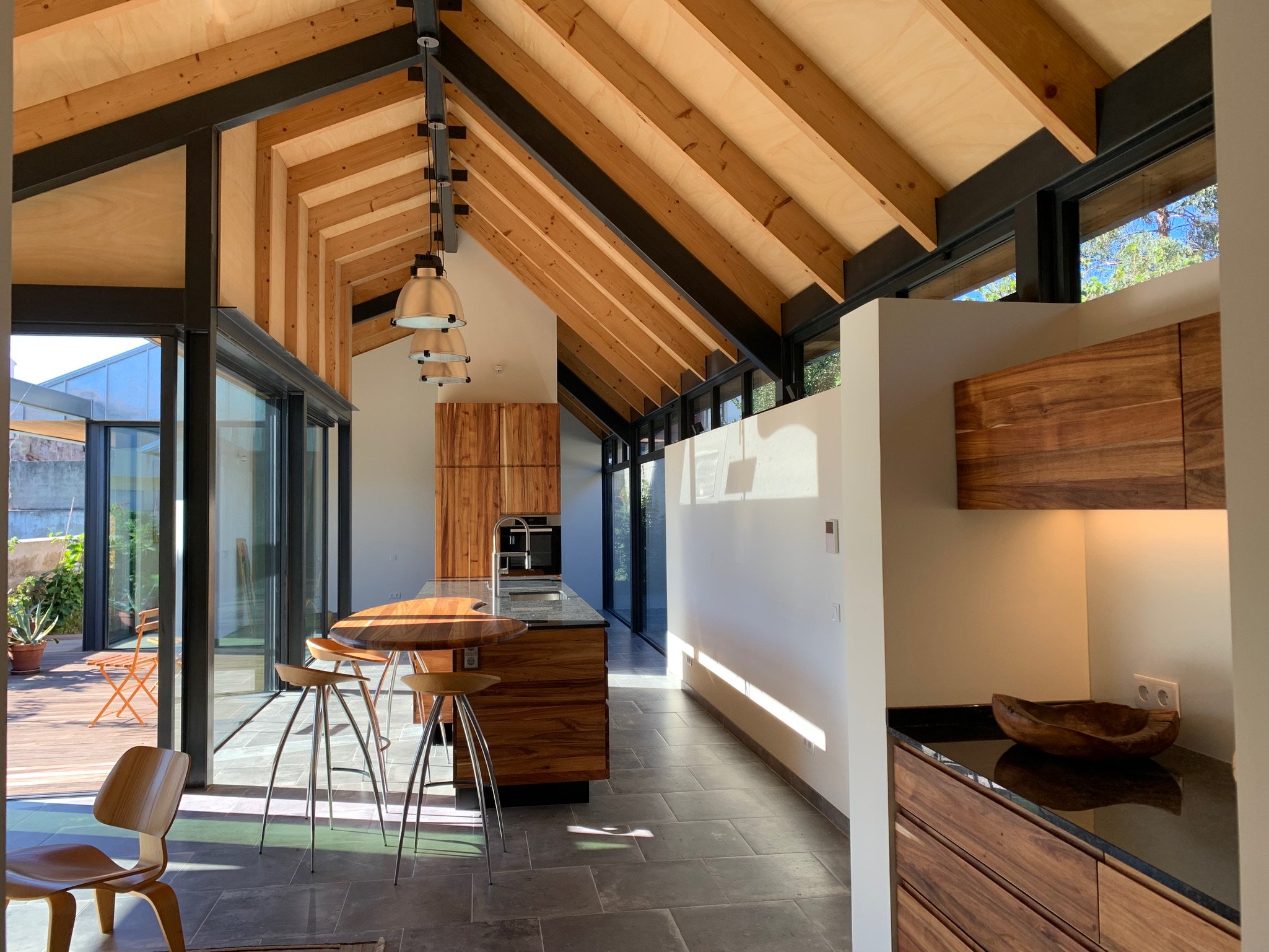 Kitchen island apartment I