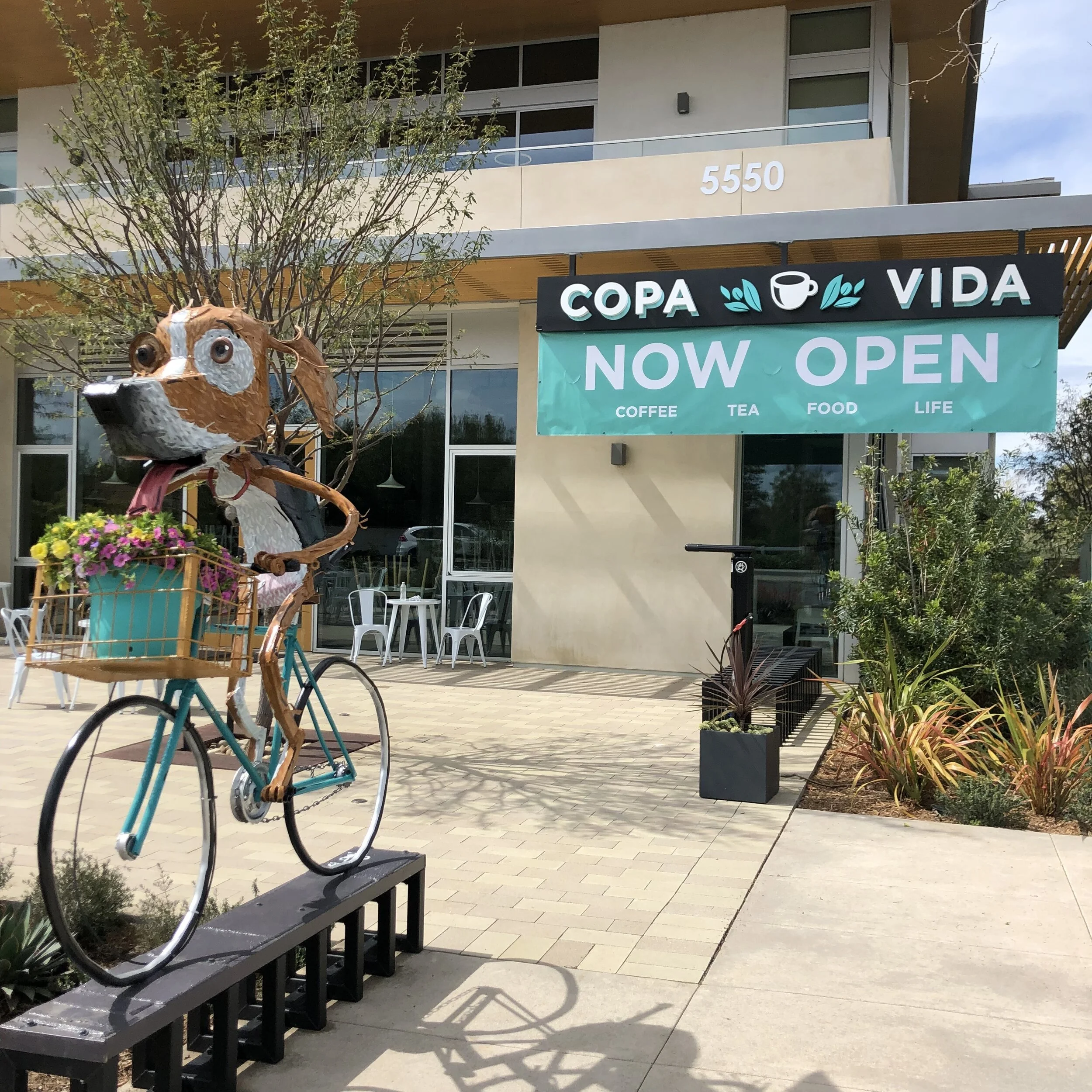  5 Benefits to Supporting Local Restaurants