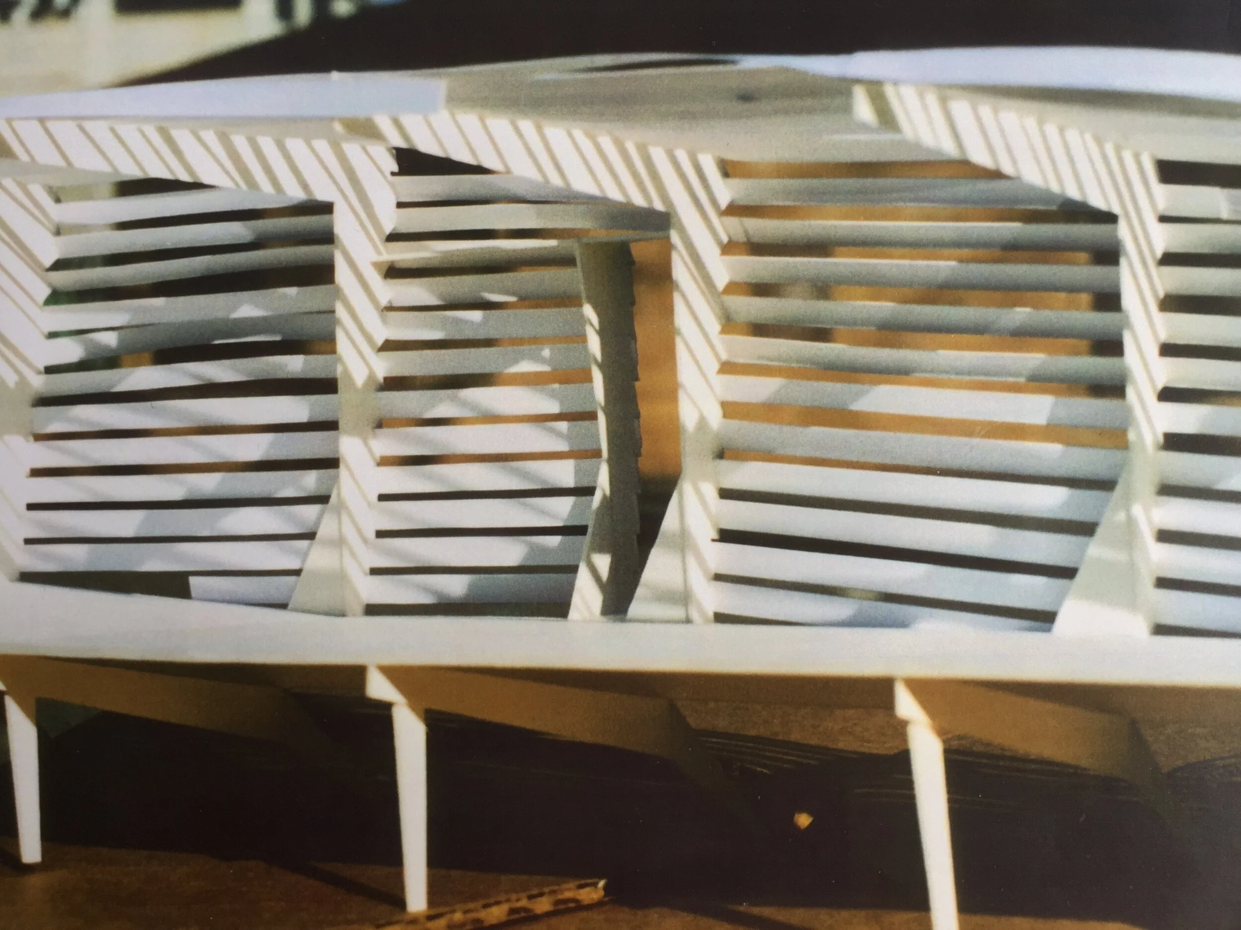 H09   18   pind   shed.JPG