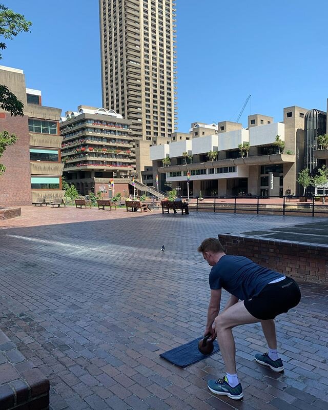 Coaching in the Barbican this morning was one of the loveliest &lsquo;park&rsquo; sessions, and all those stairs to run up and down 🙃. #outdoors #pt #coaching #training #alfrescofitness #fitness #barbican #gay #lgbt #swingitbitch #architecture