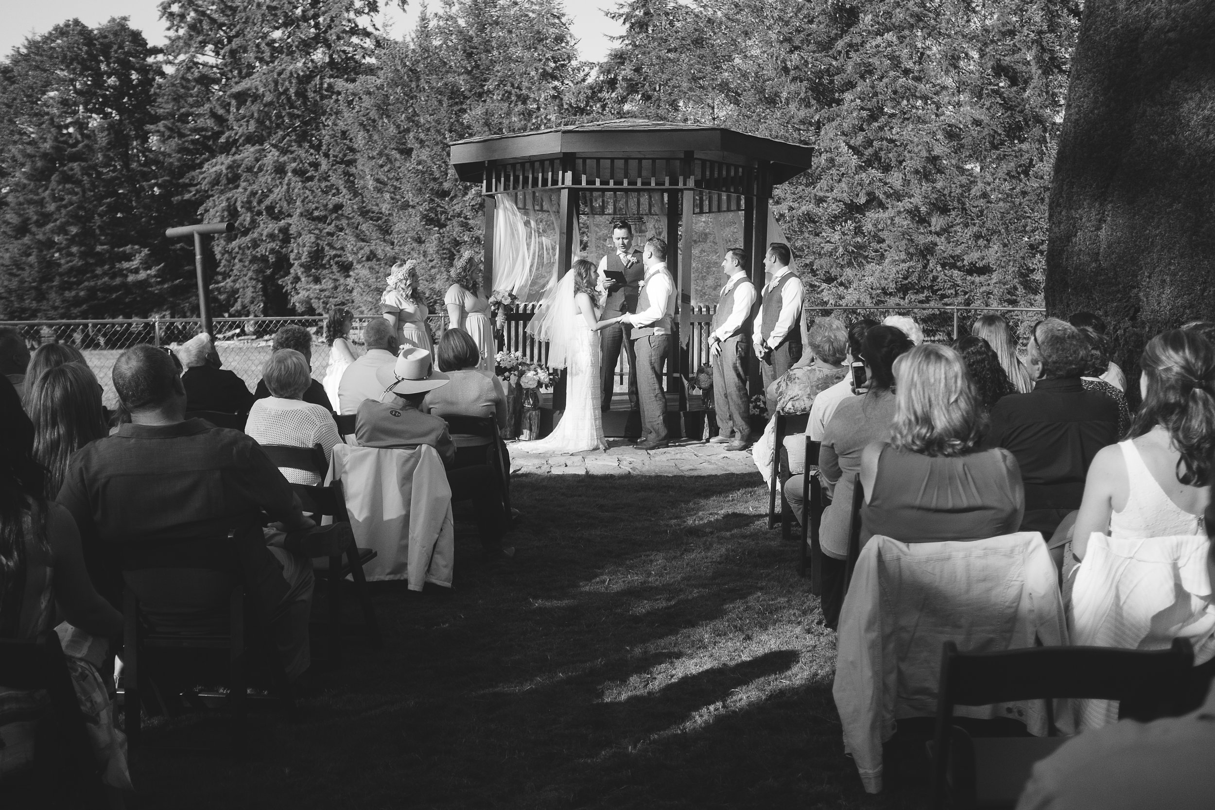 Initimate Pacific Northwest Wedding-927.jpg