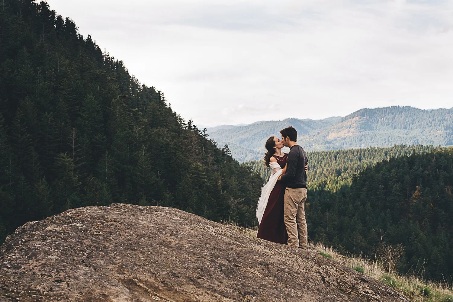 Portland Oregon Wedding Photographers-17.jpg