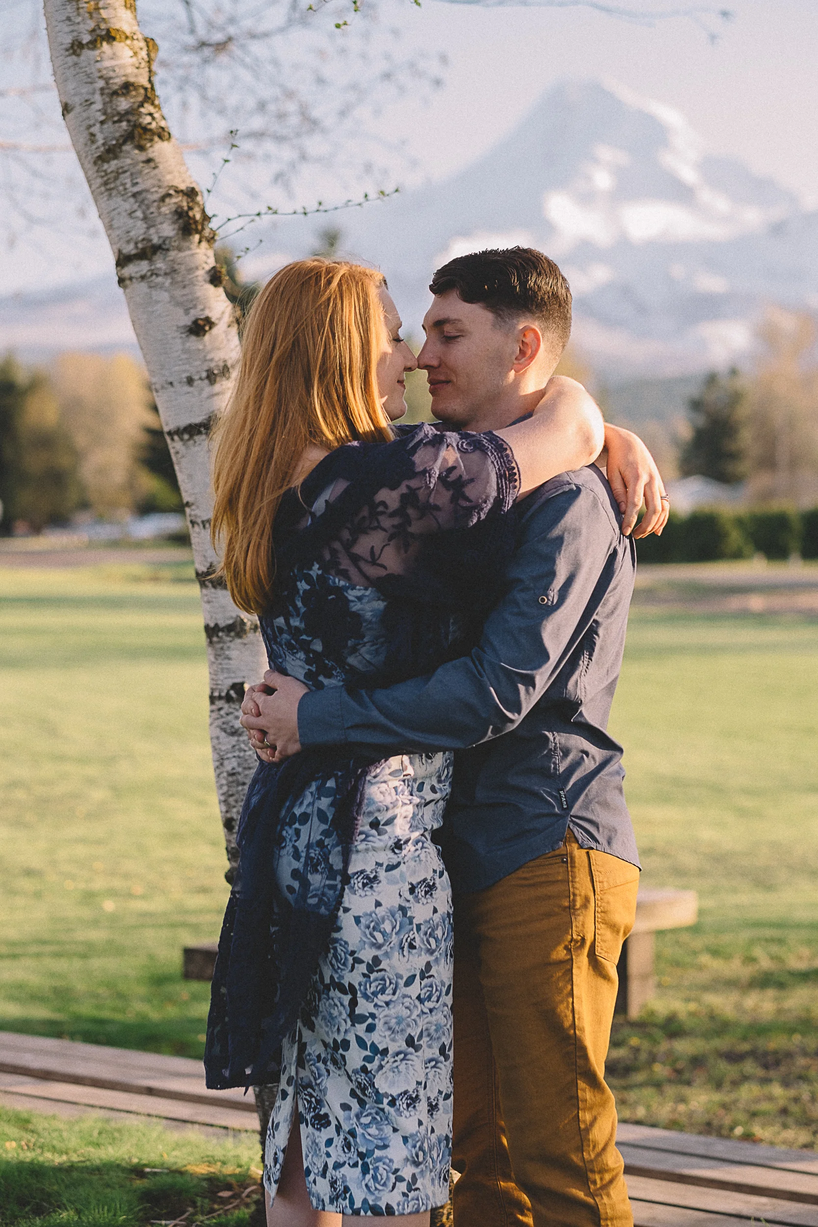 Hood River Engagement Photography-105.jpg