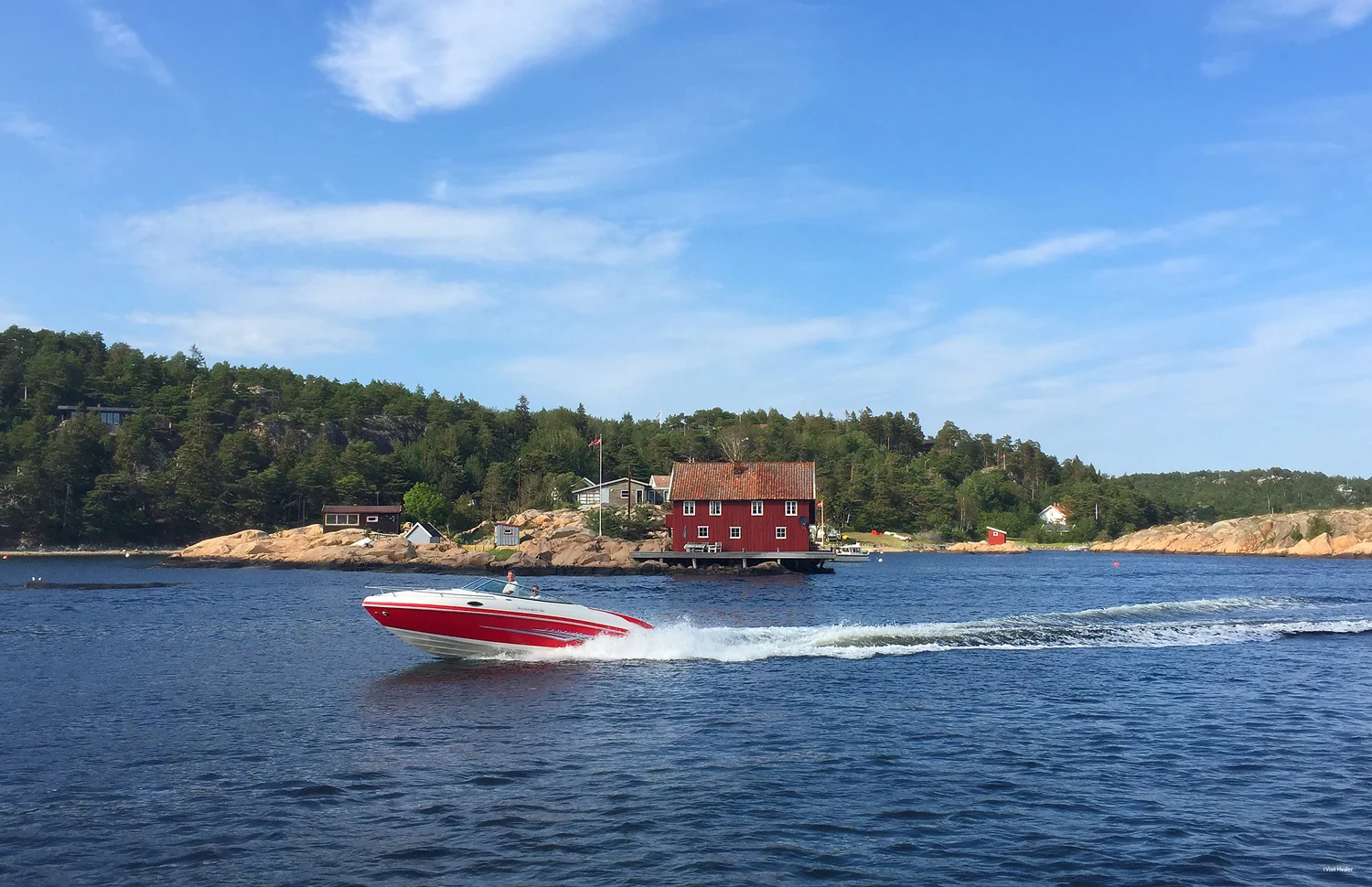 Hvaler-Gravningsundet.jpg