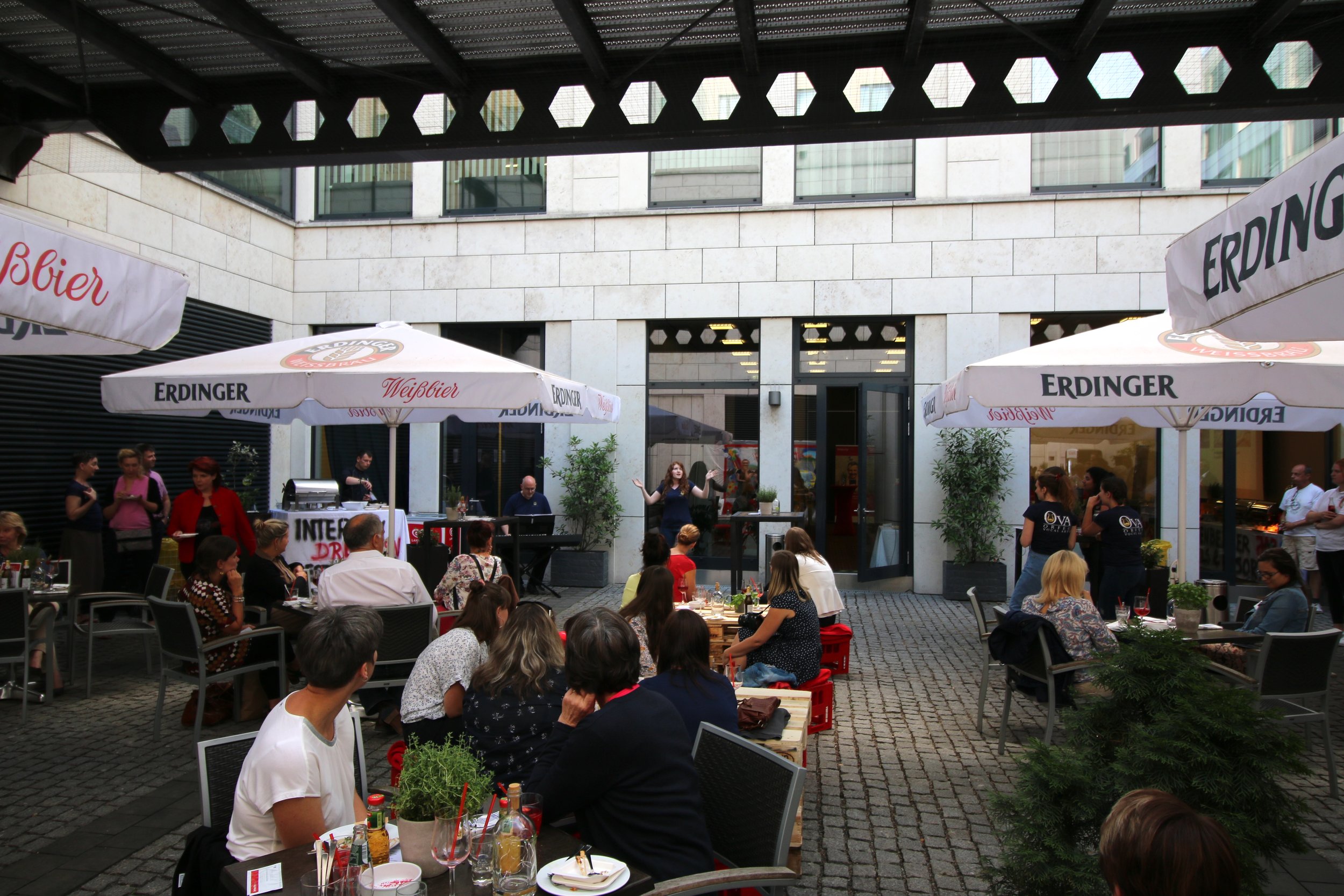 intercitycourtyard.jpg