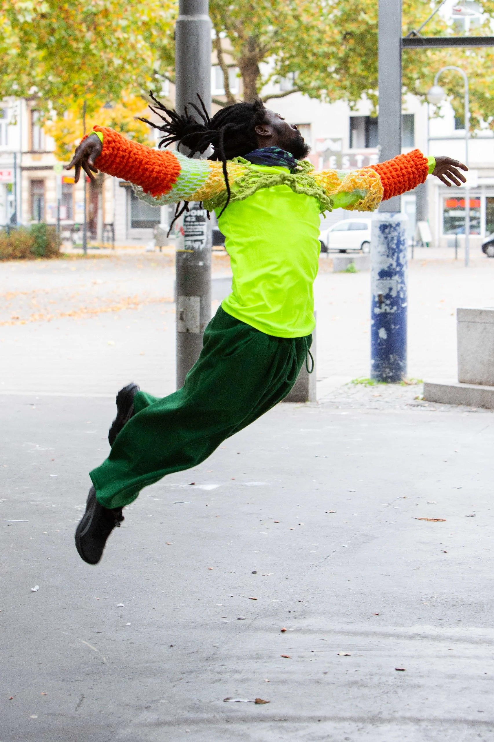 WhatsApp Image 2025-10-16 at 21.55.33(1).jpeg