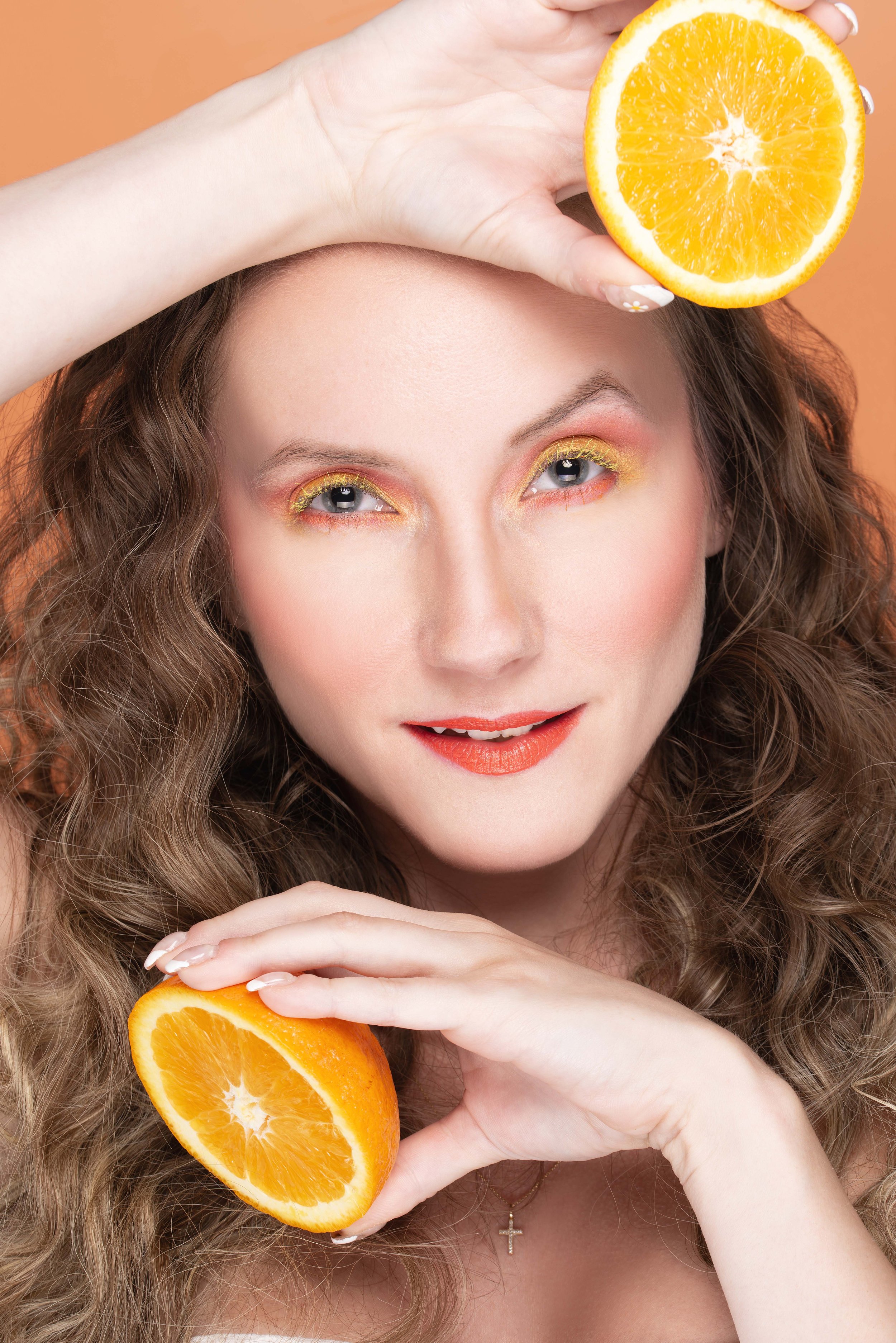 Zavanna Dova_Orange Beauty Look15597 copy.jpg